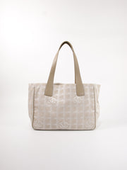 Medium New Travel Line Tote
