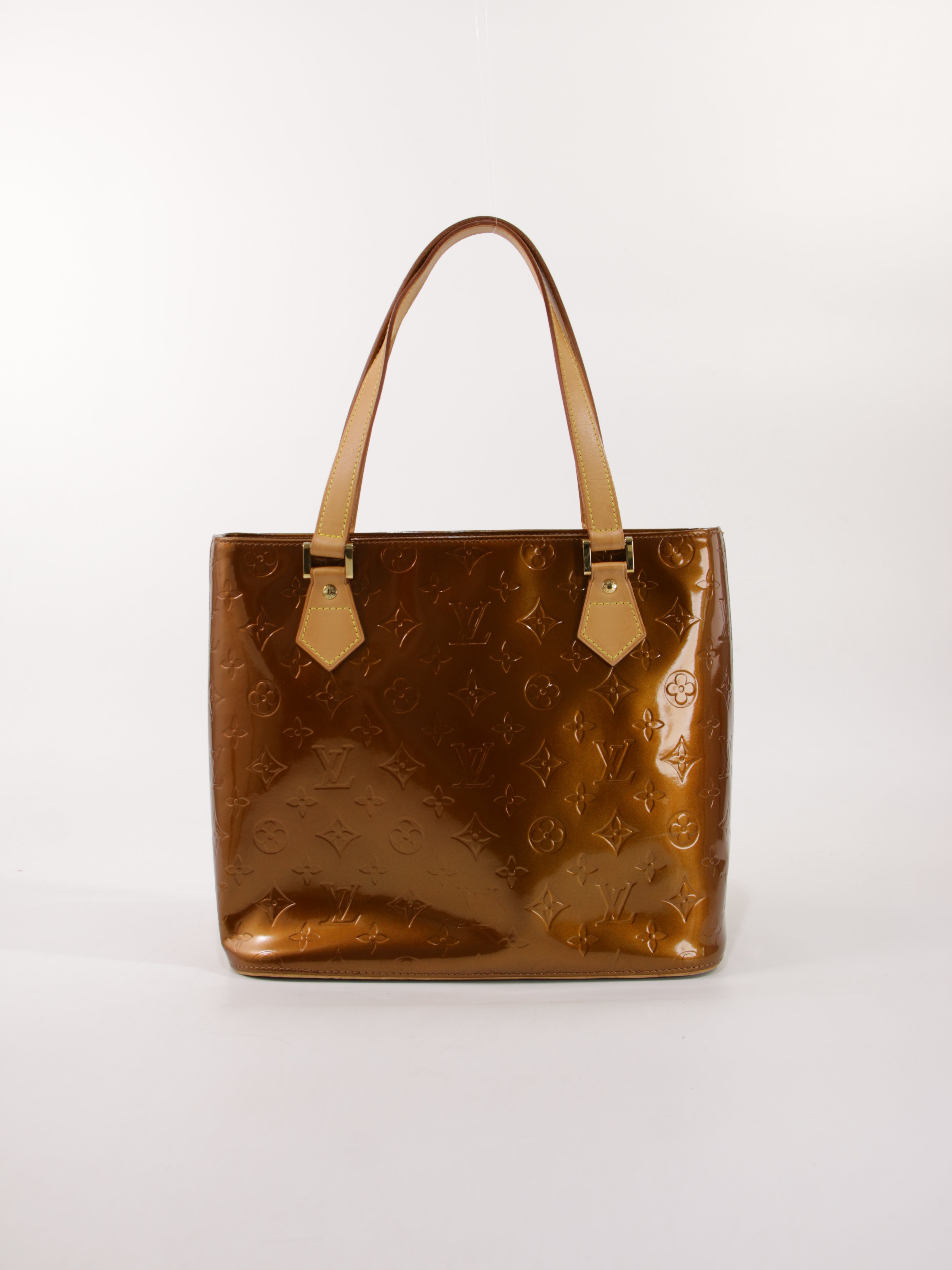Prada under €600