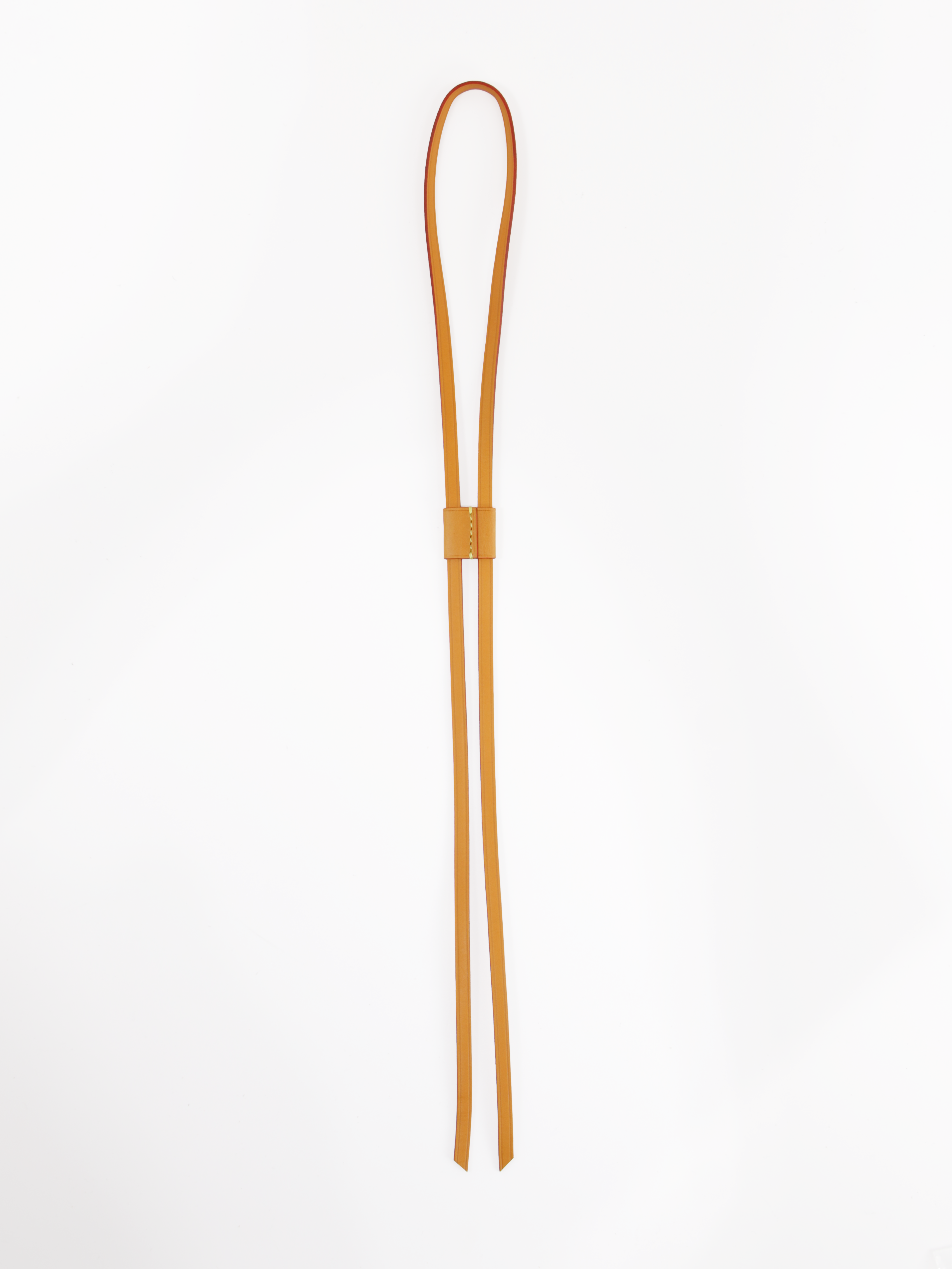 Noé Leather string