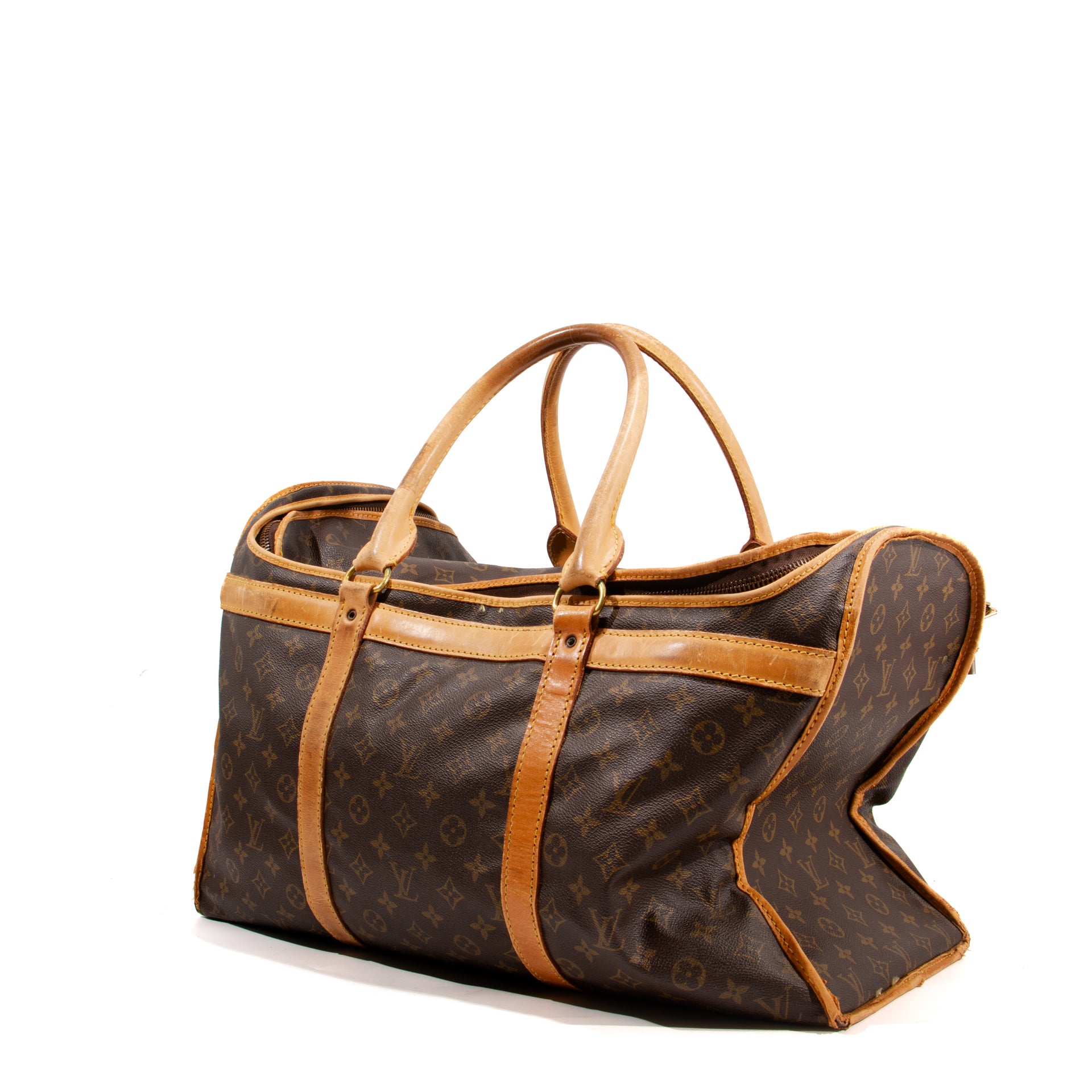 Louis Vuitton outlets duffle bag