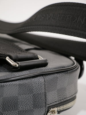 Crossbody bag