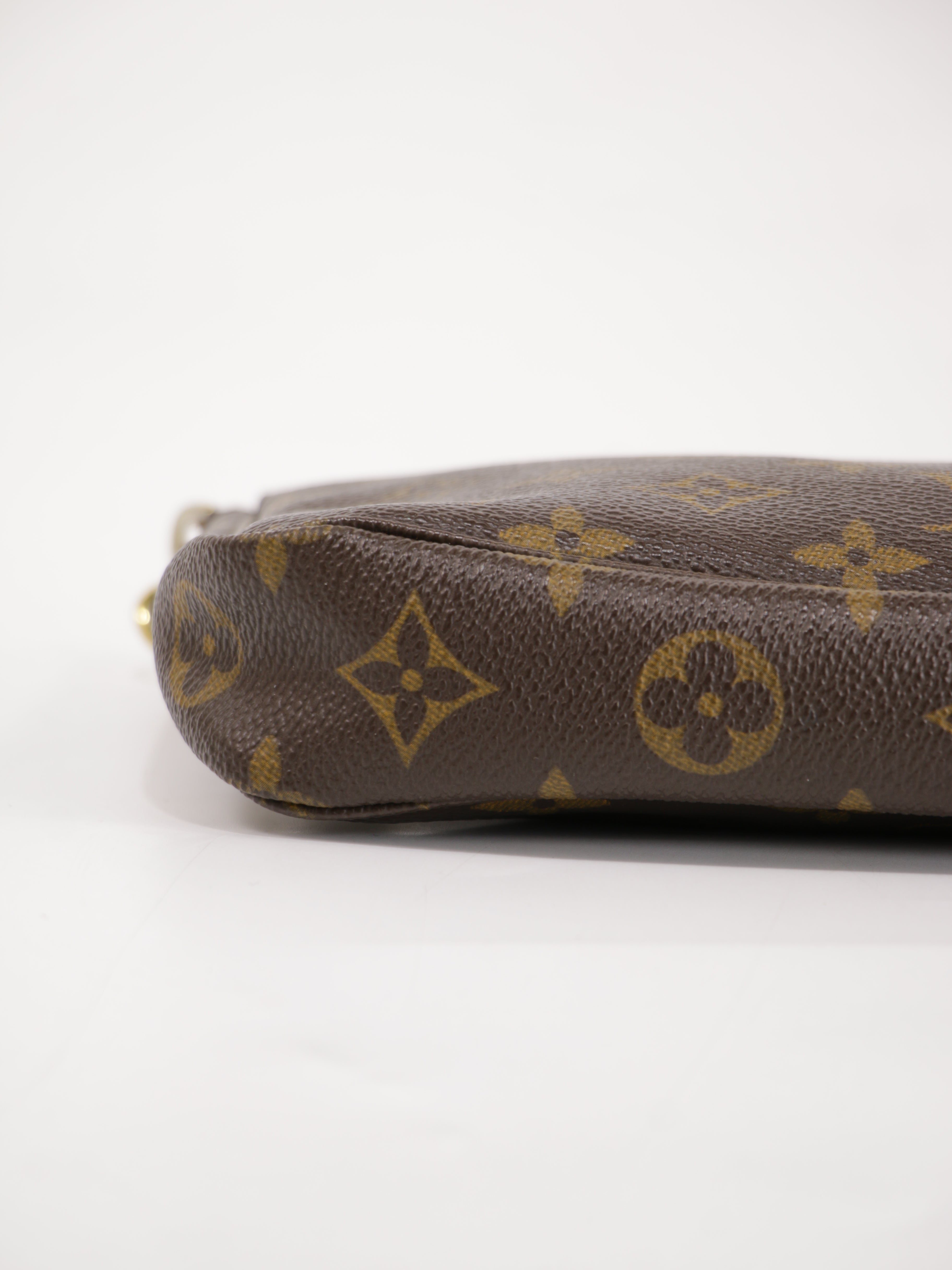 Accessories pochette