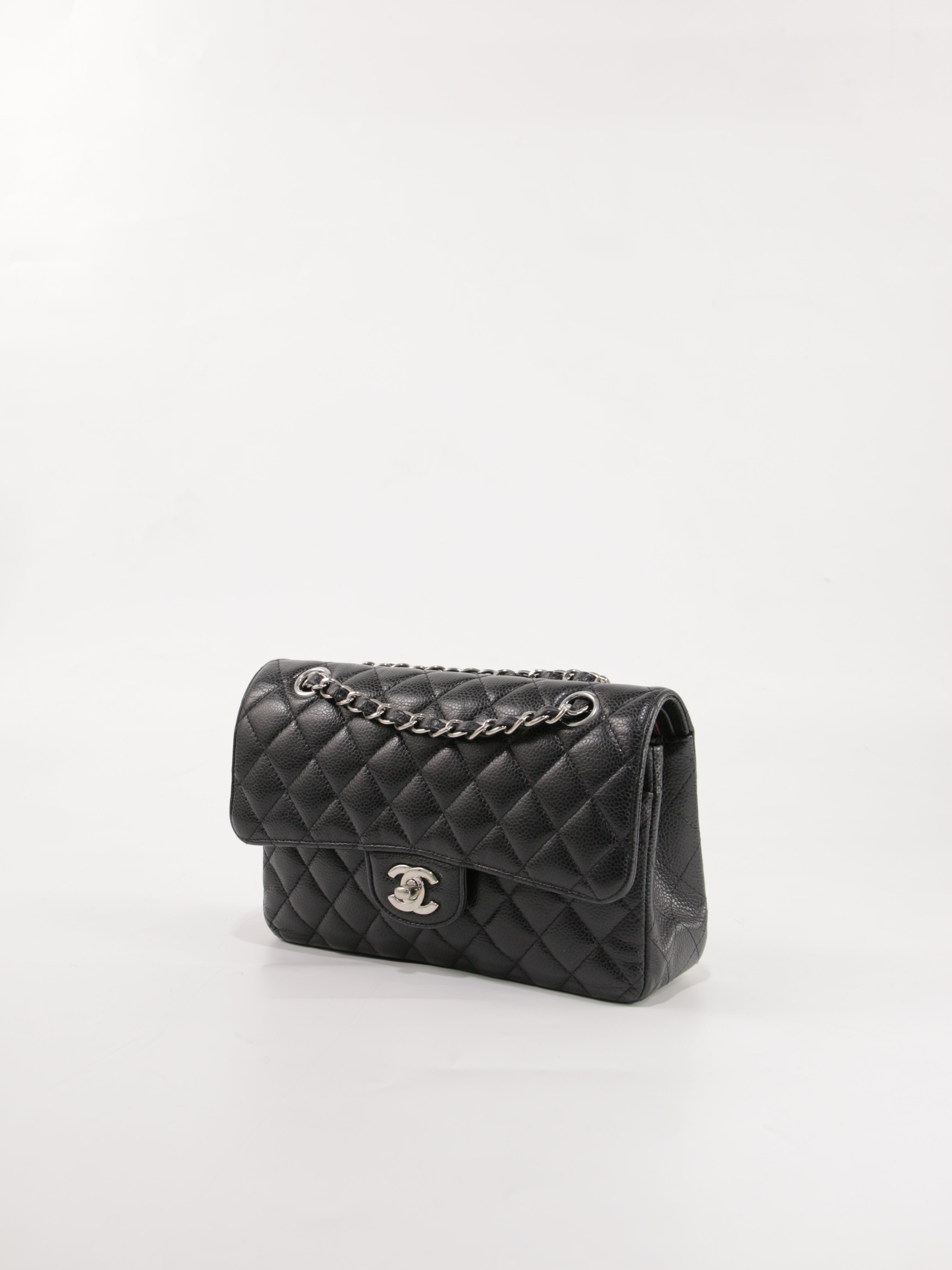 Small Classic Flap