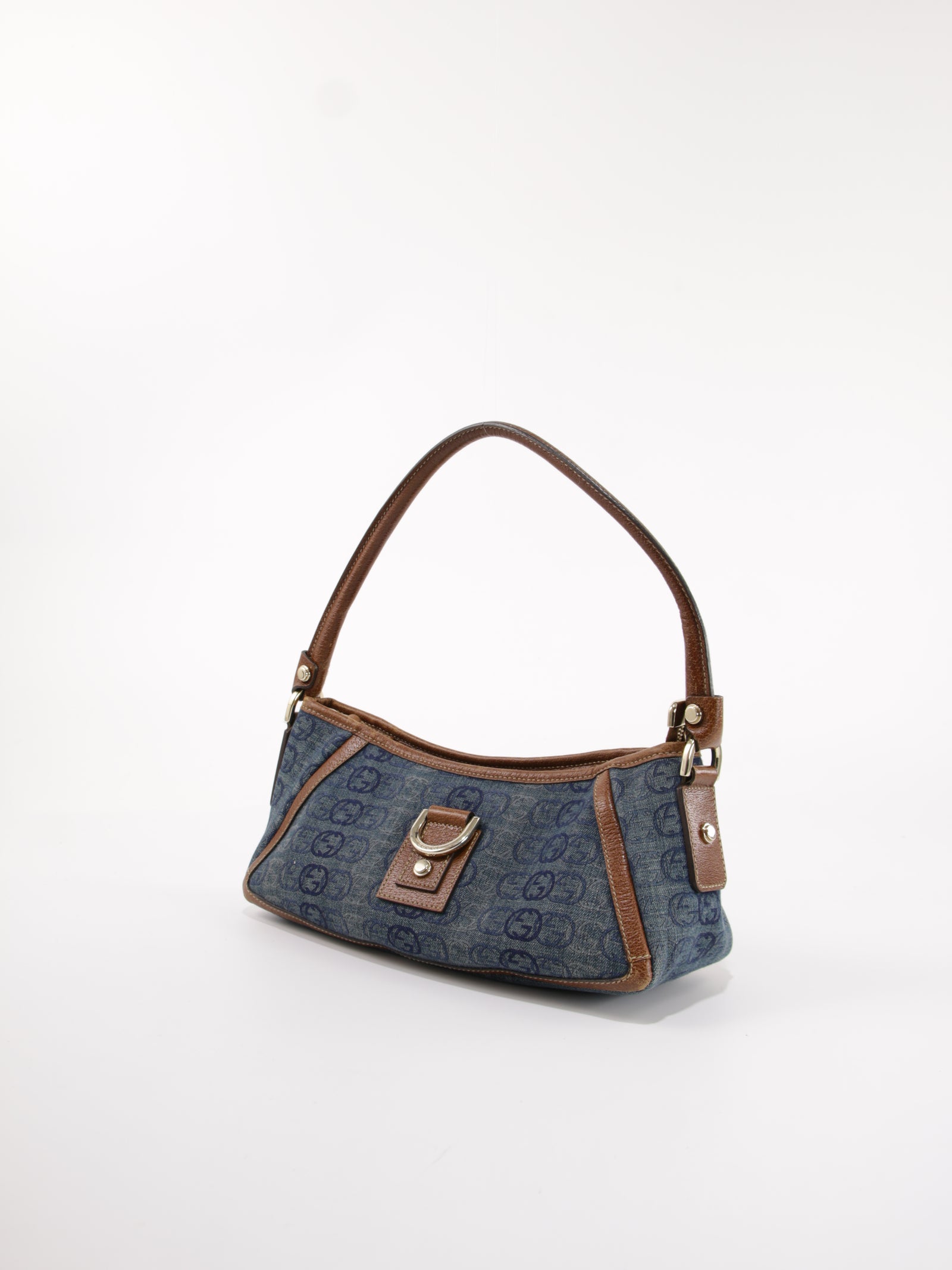 Abbey D-Ring Pochette