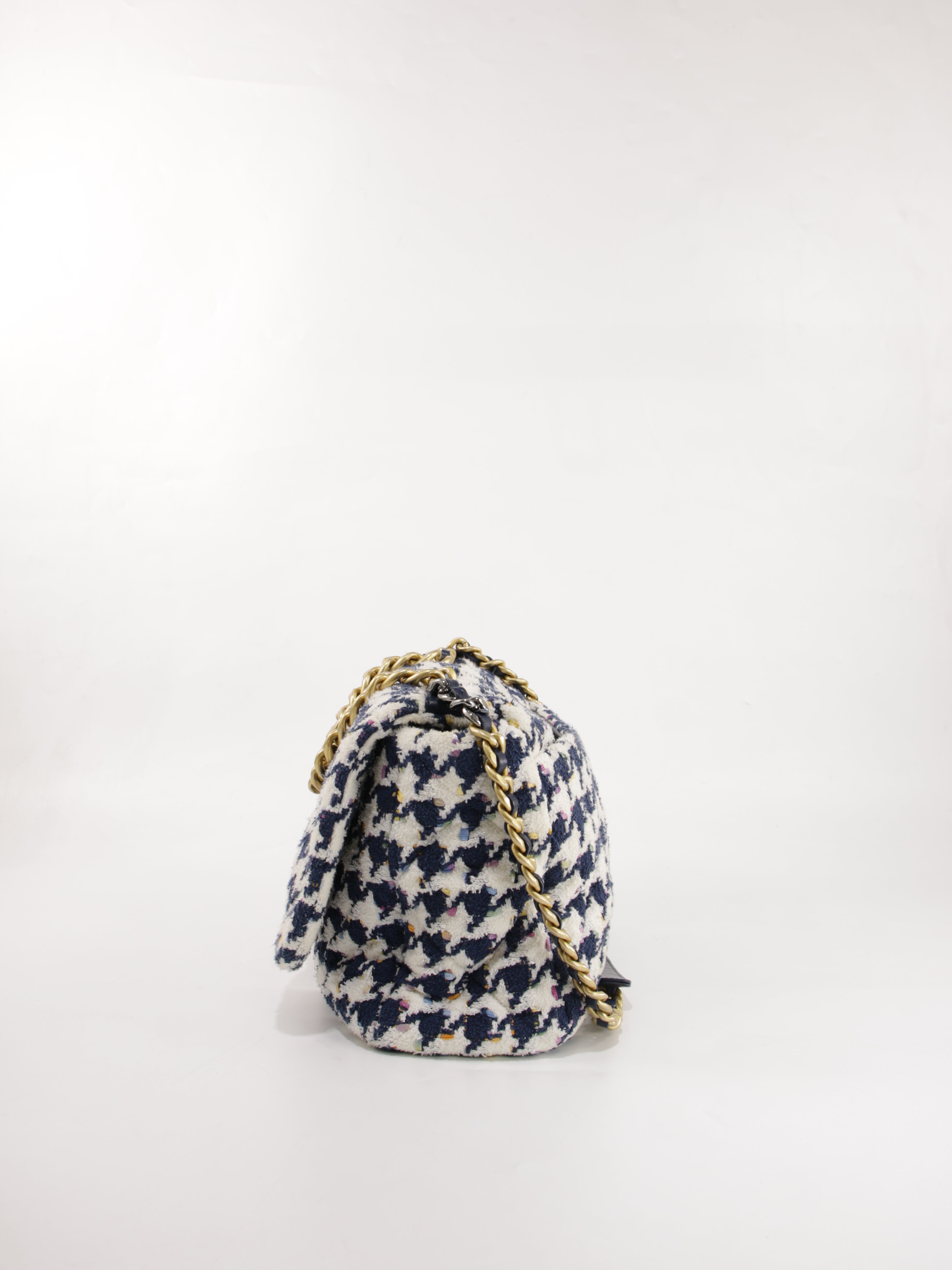 19 Flap Bag