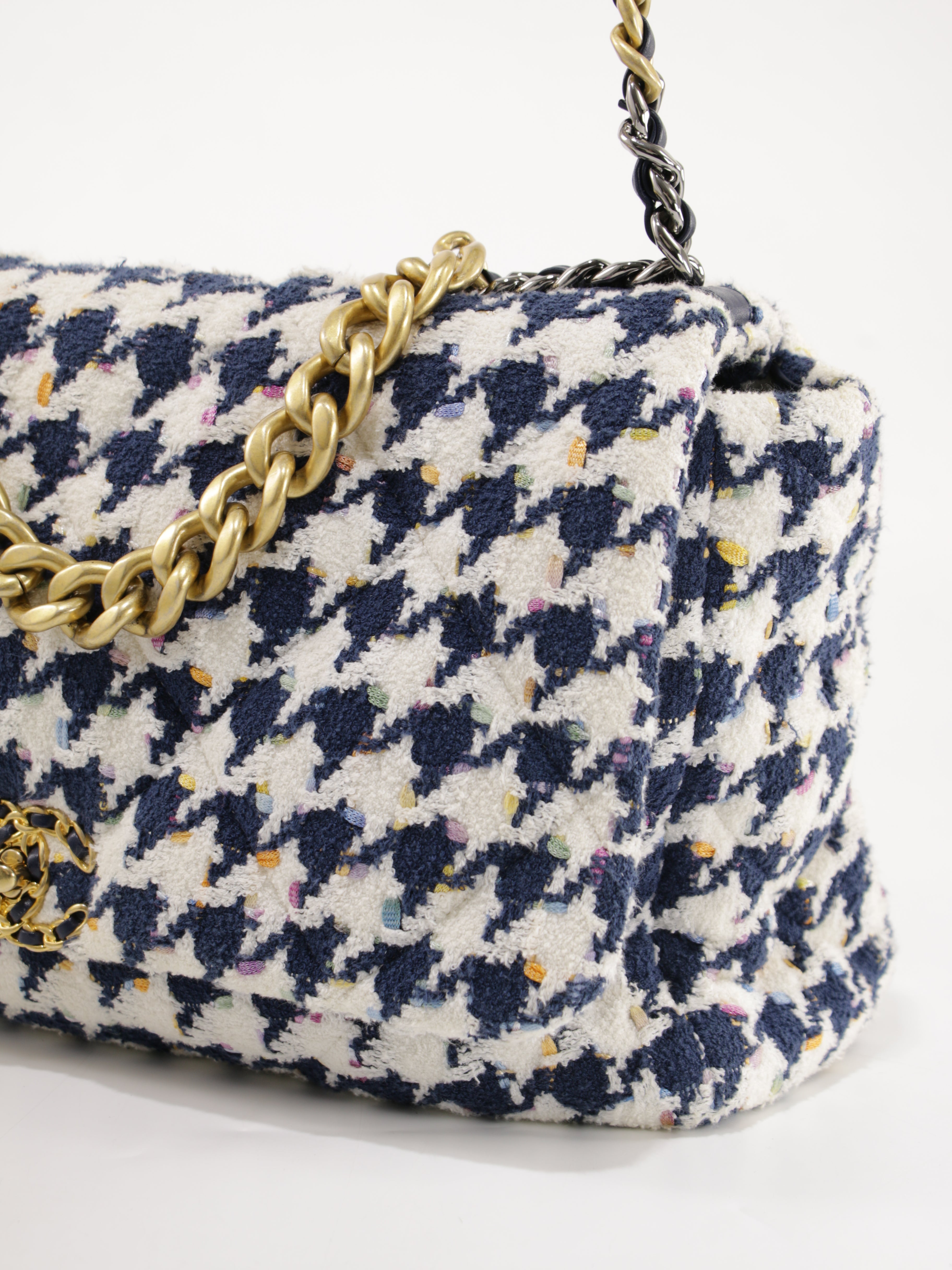 19 Flap Bag