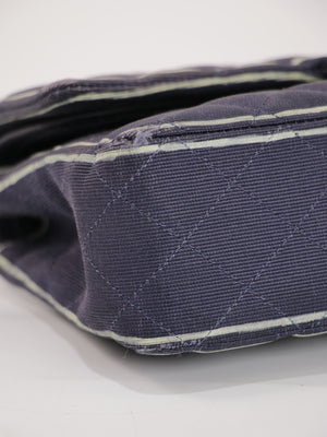 Medium Classic Flap