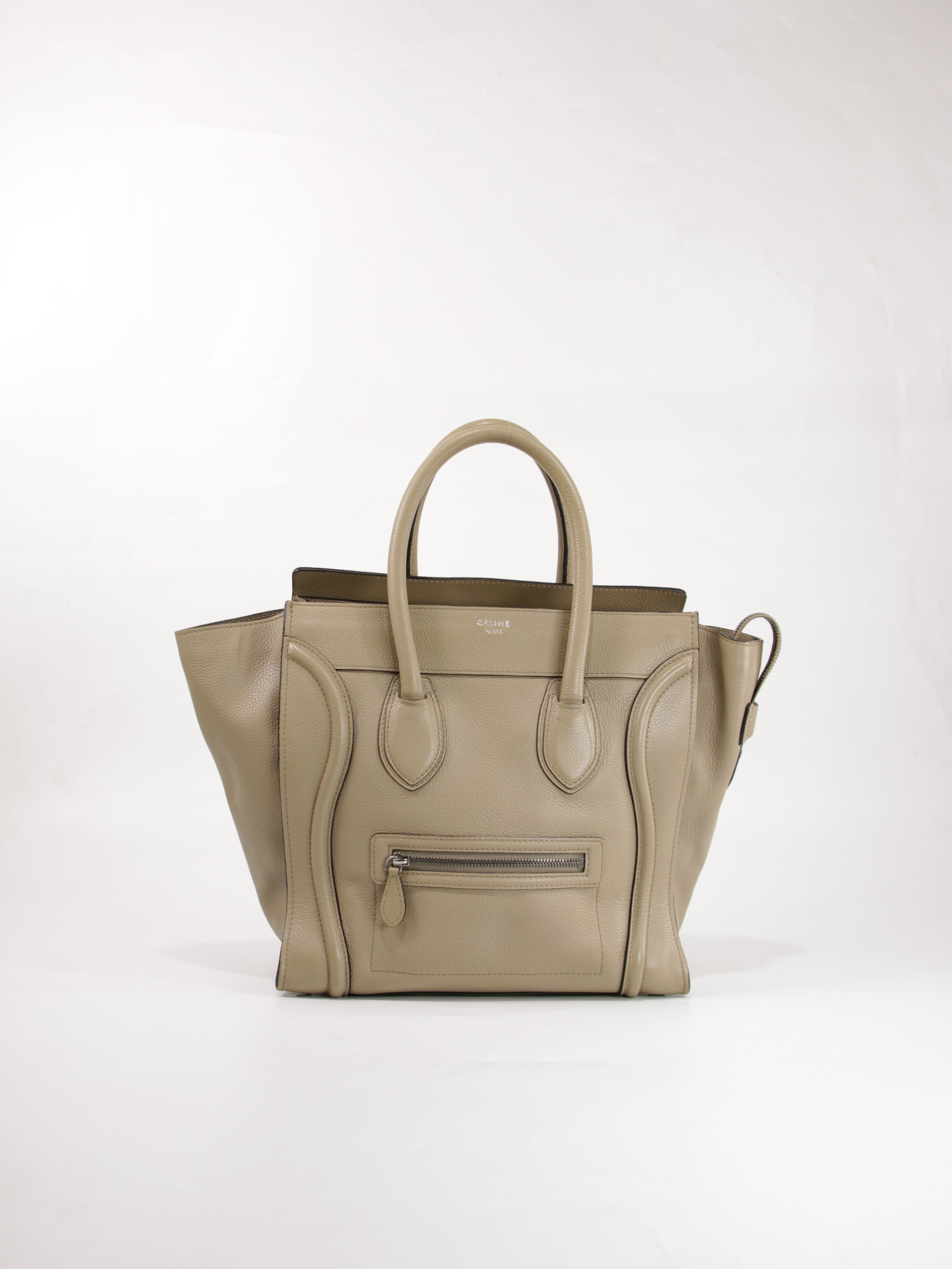 Medium luggage
