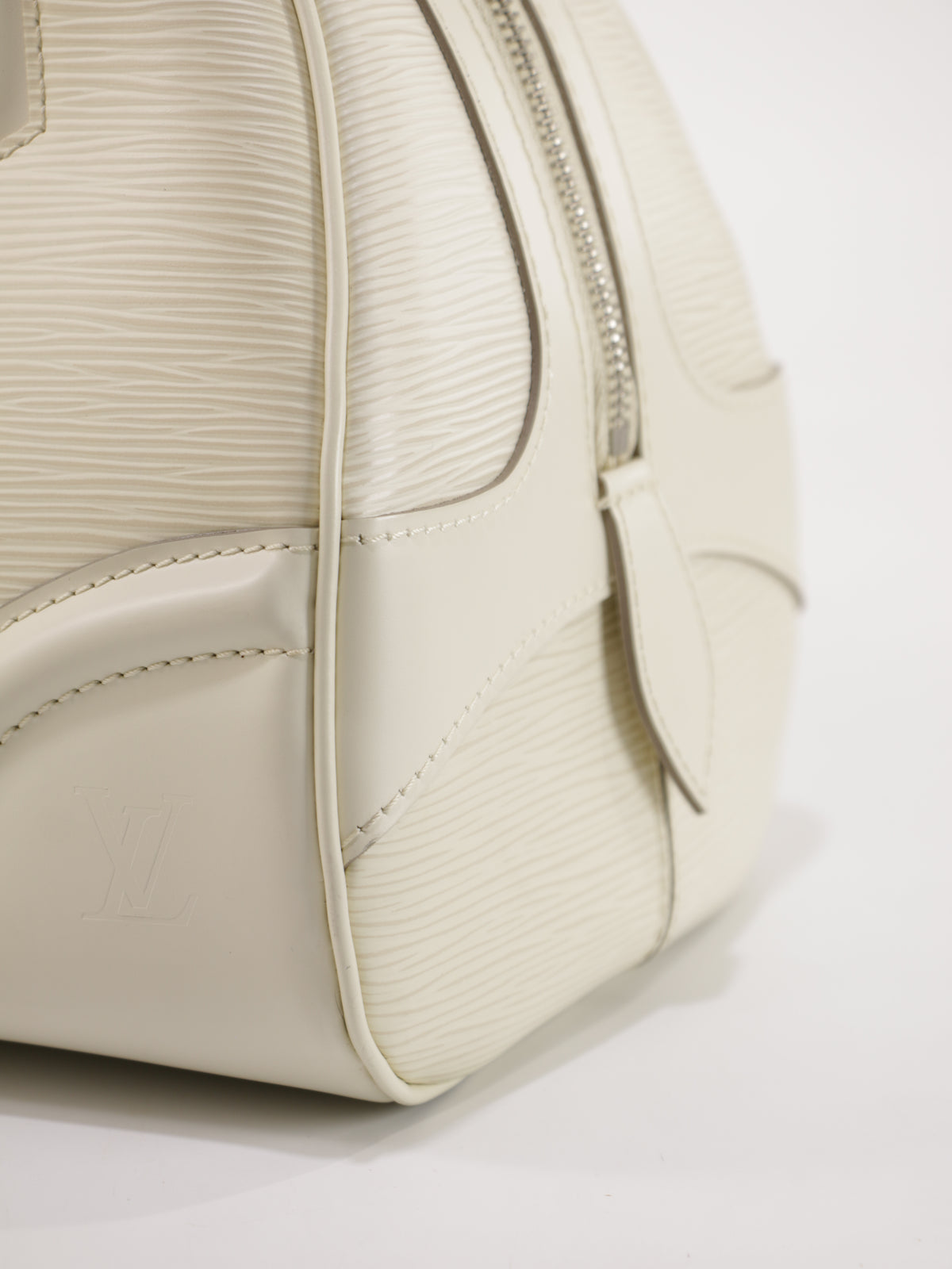 Louis Vuitton Bowling Montaigne MM