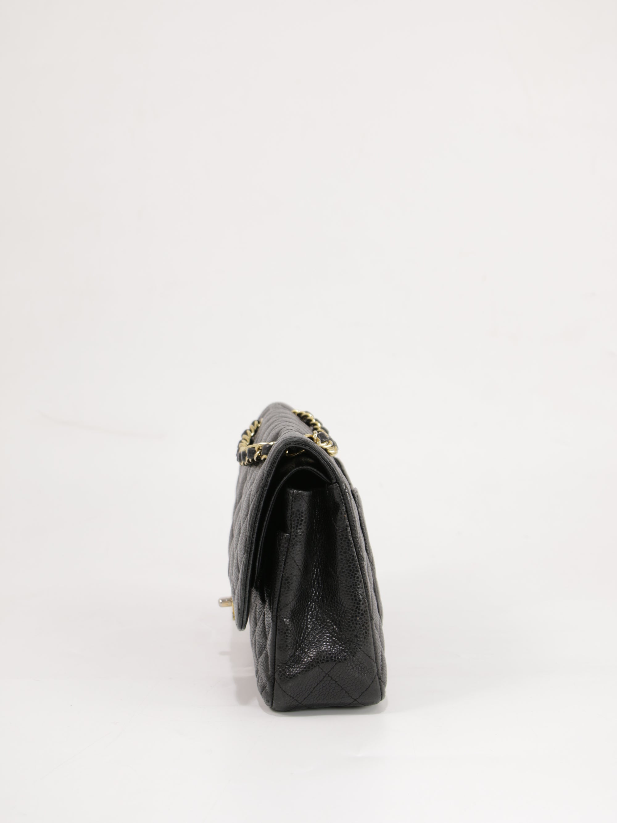 Medium Classic Flap