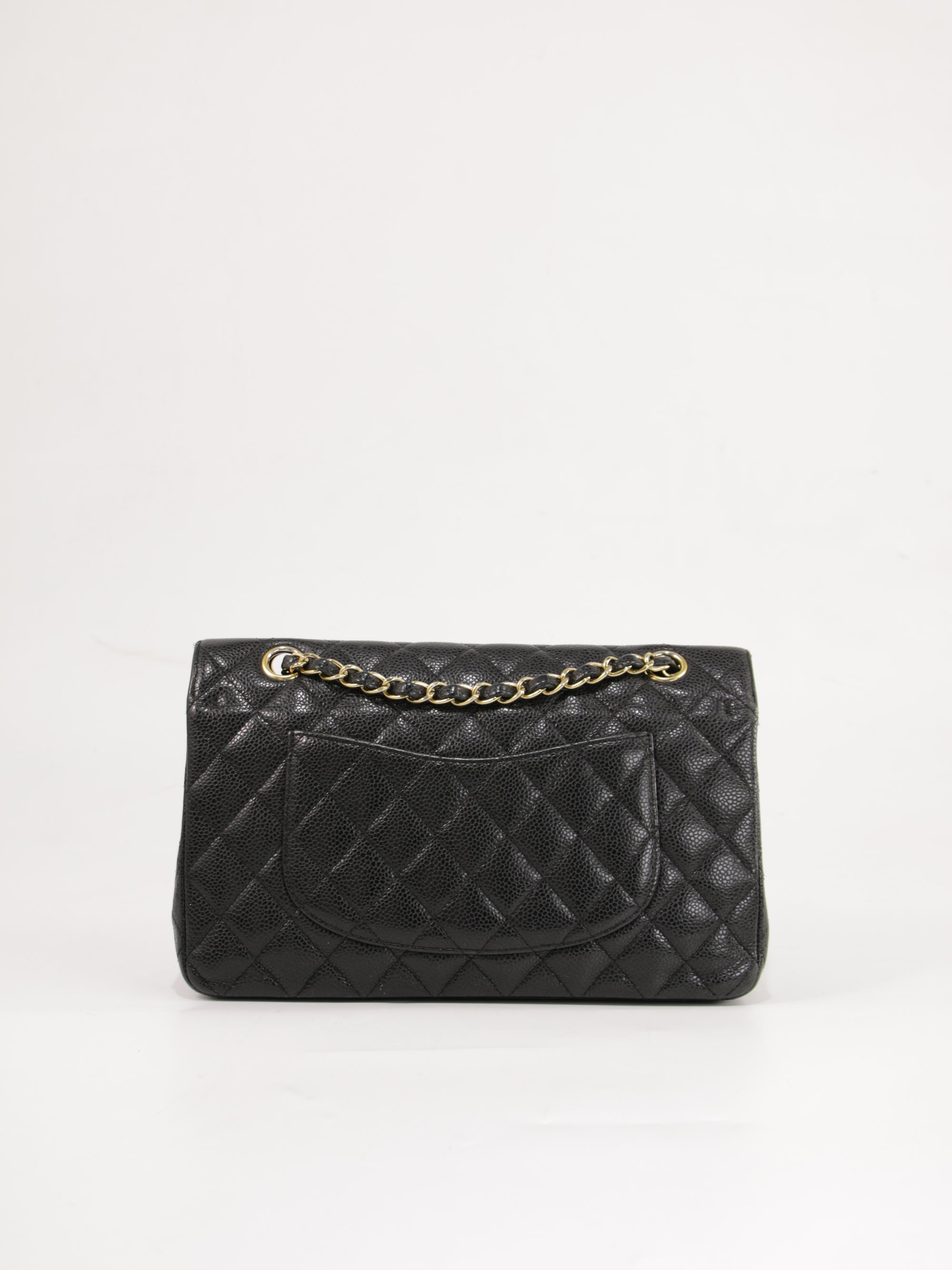 Medium Classic Flap