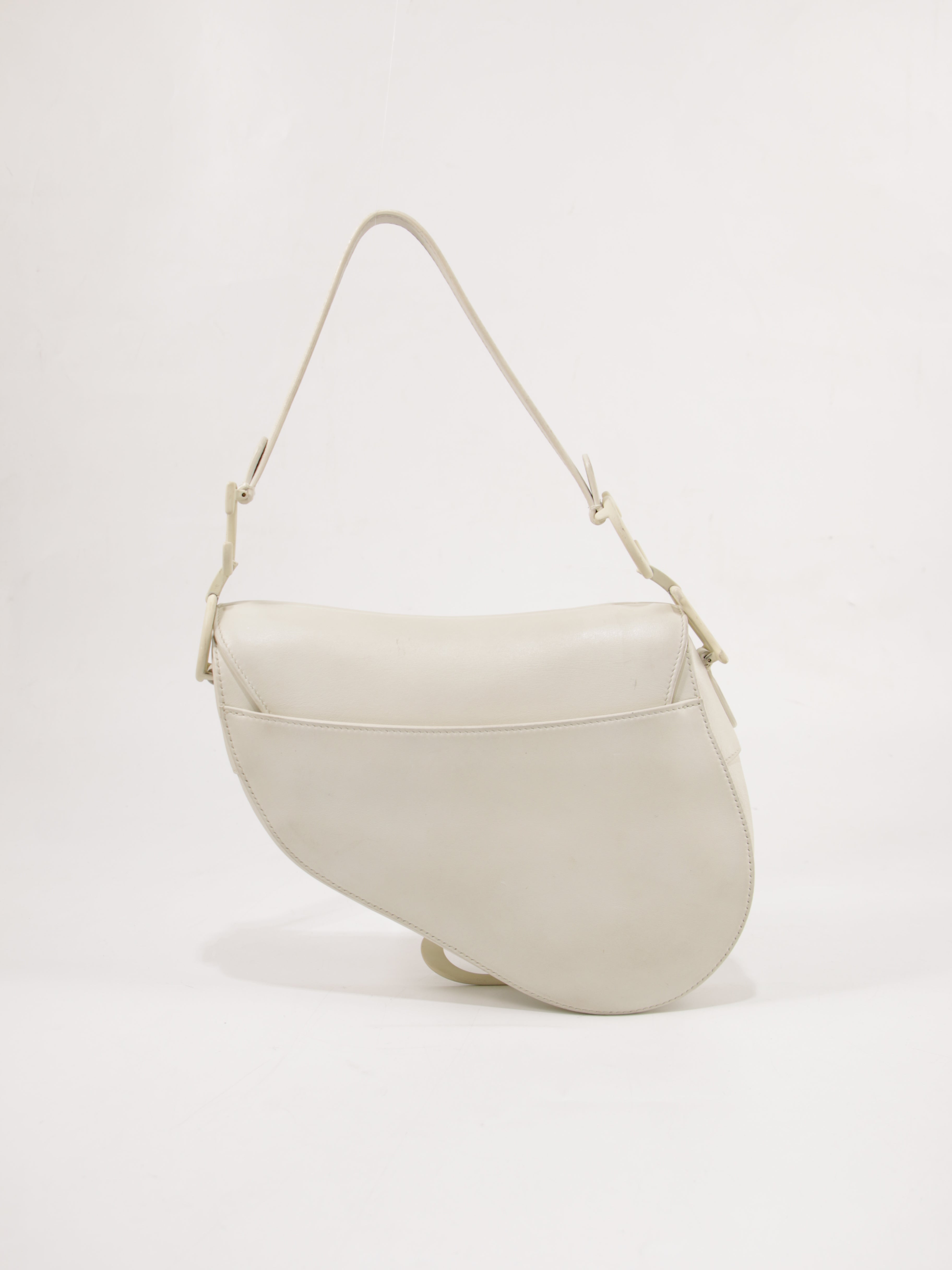 Saddle