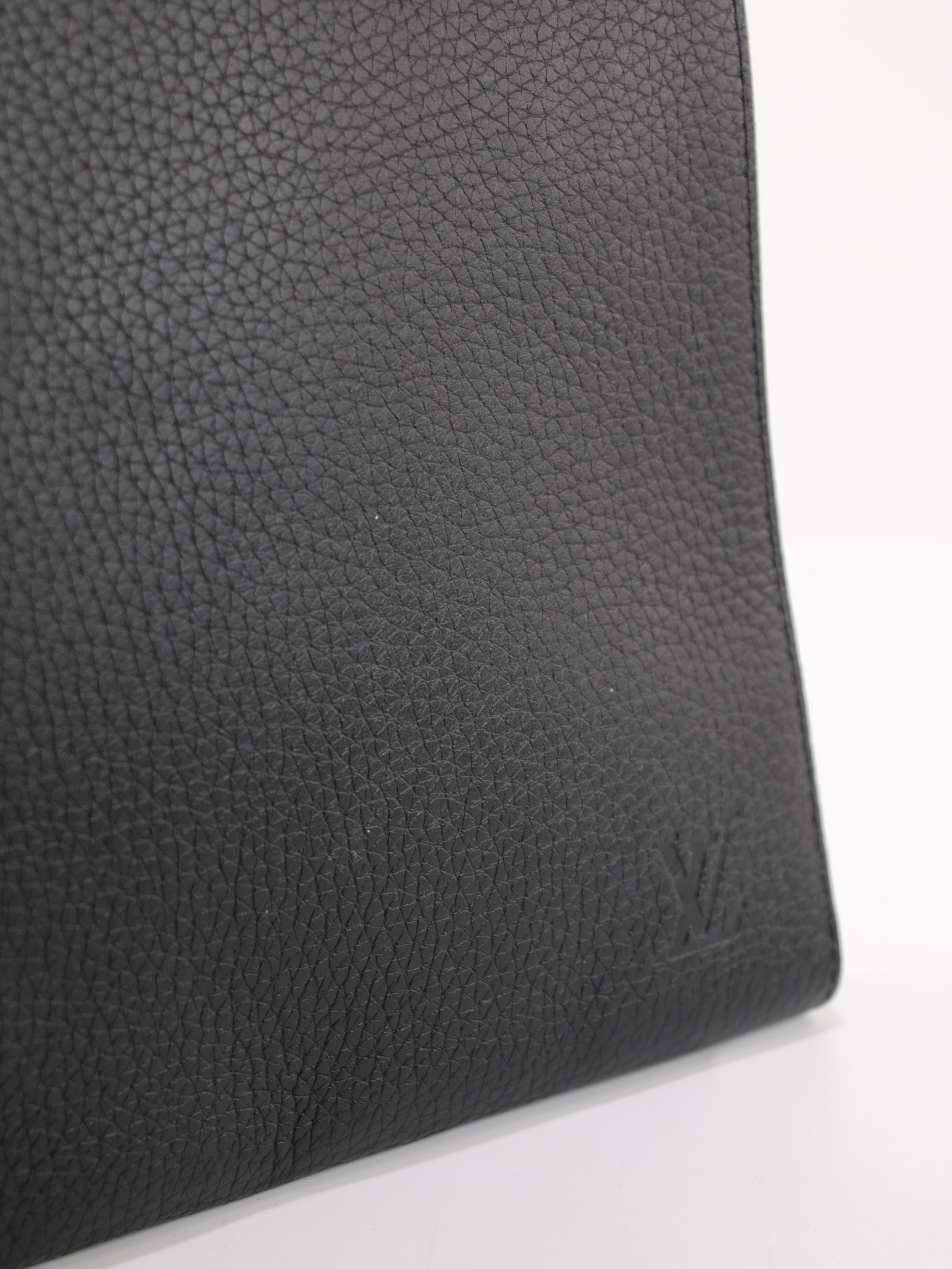 Computer case
