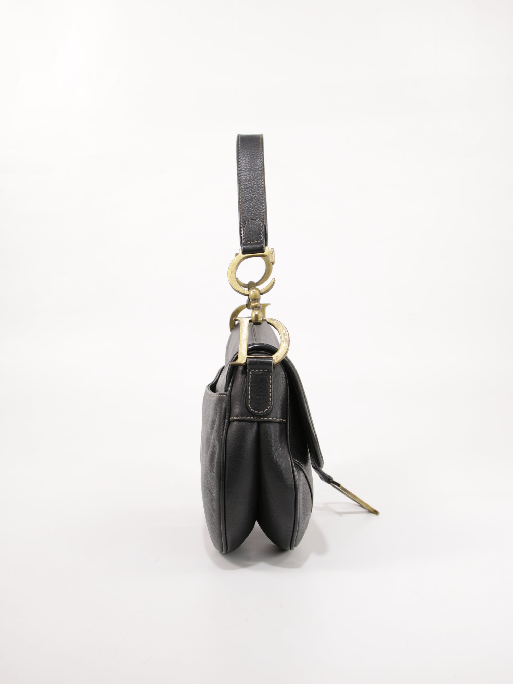 Saddle
