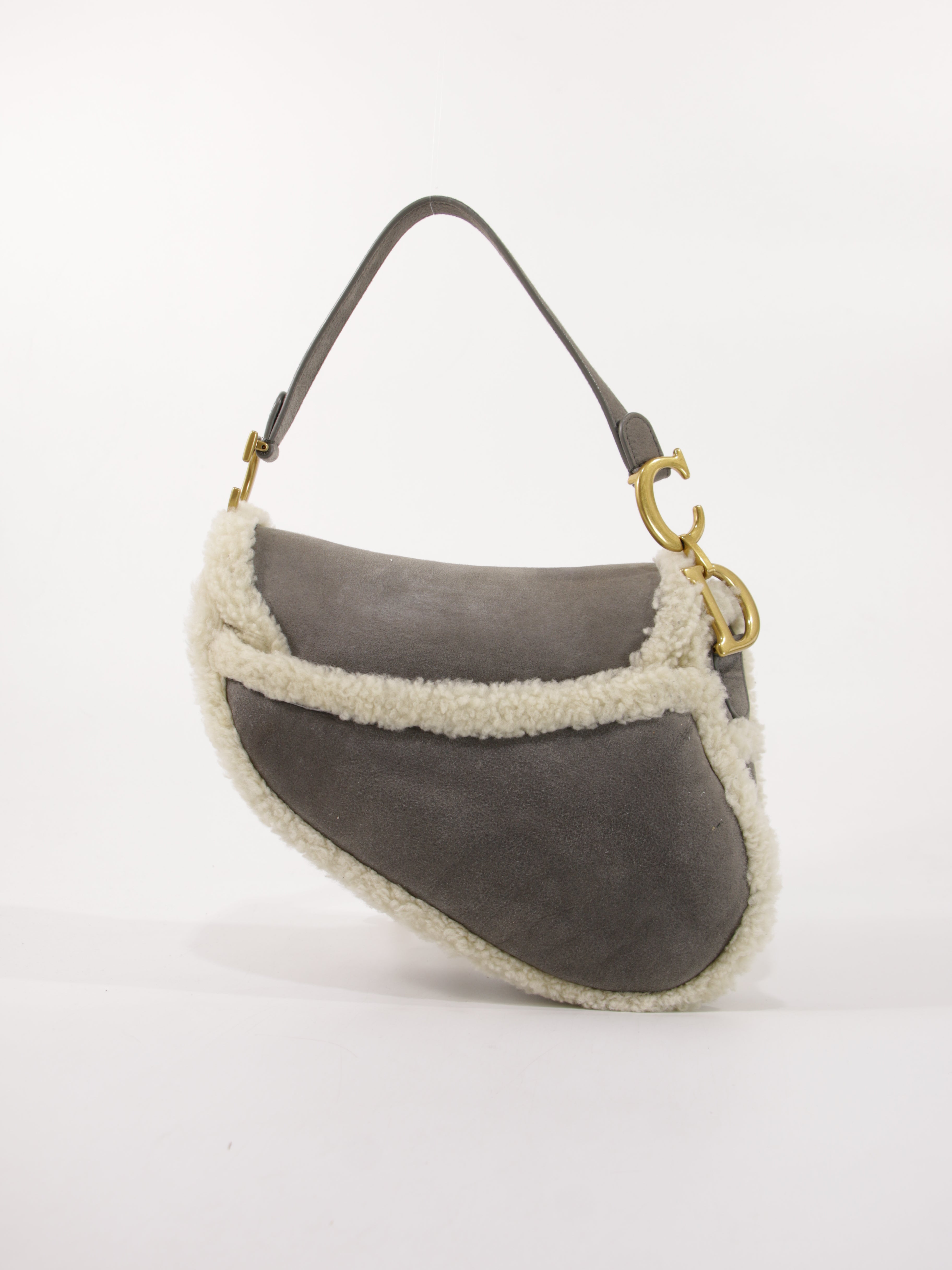 Saddle
