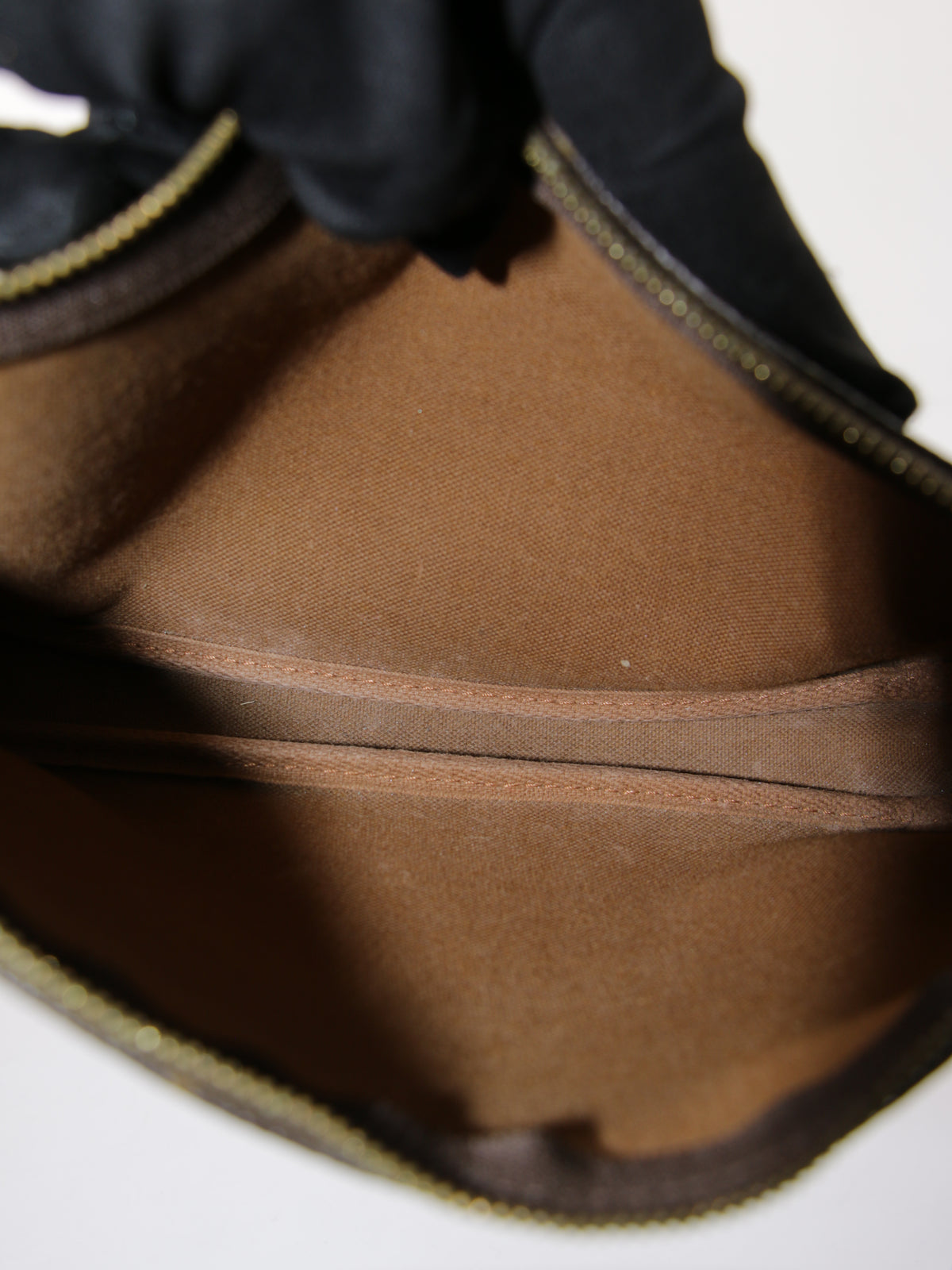 Louis Vuitton Accessories Pochette