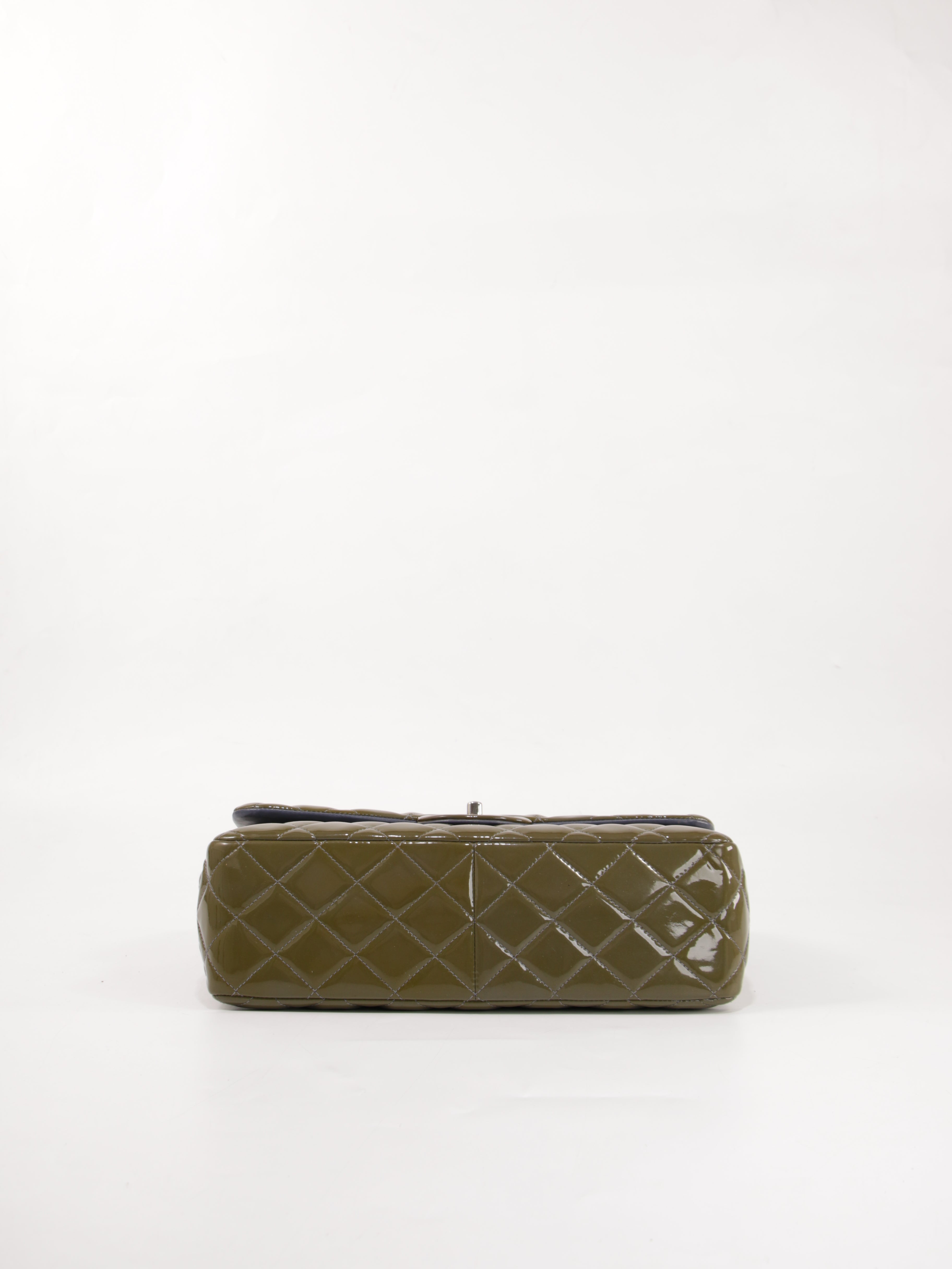 Jumbo Classic Flap