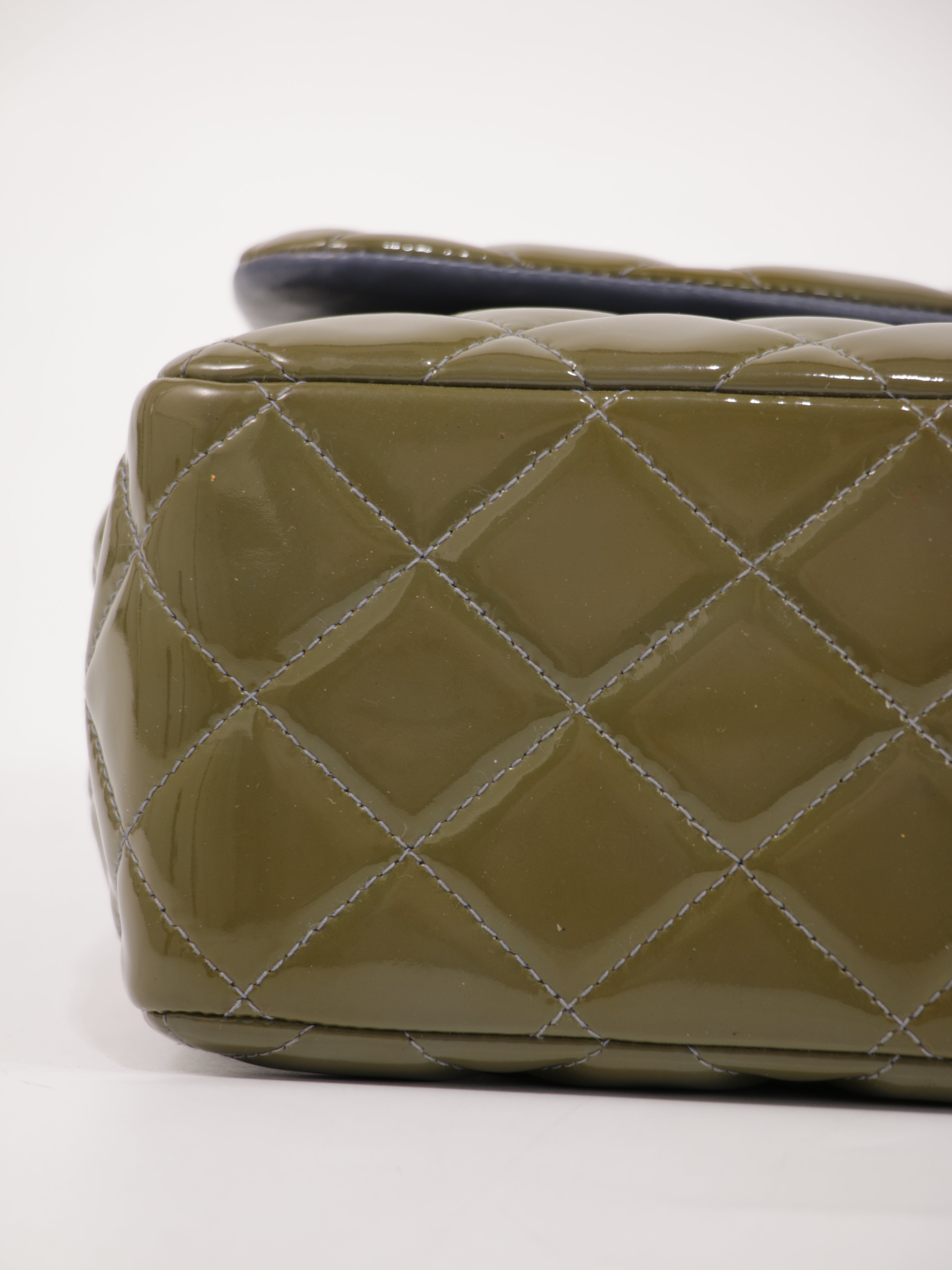 Jumbo Classic Flap