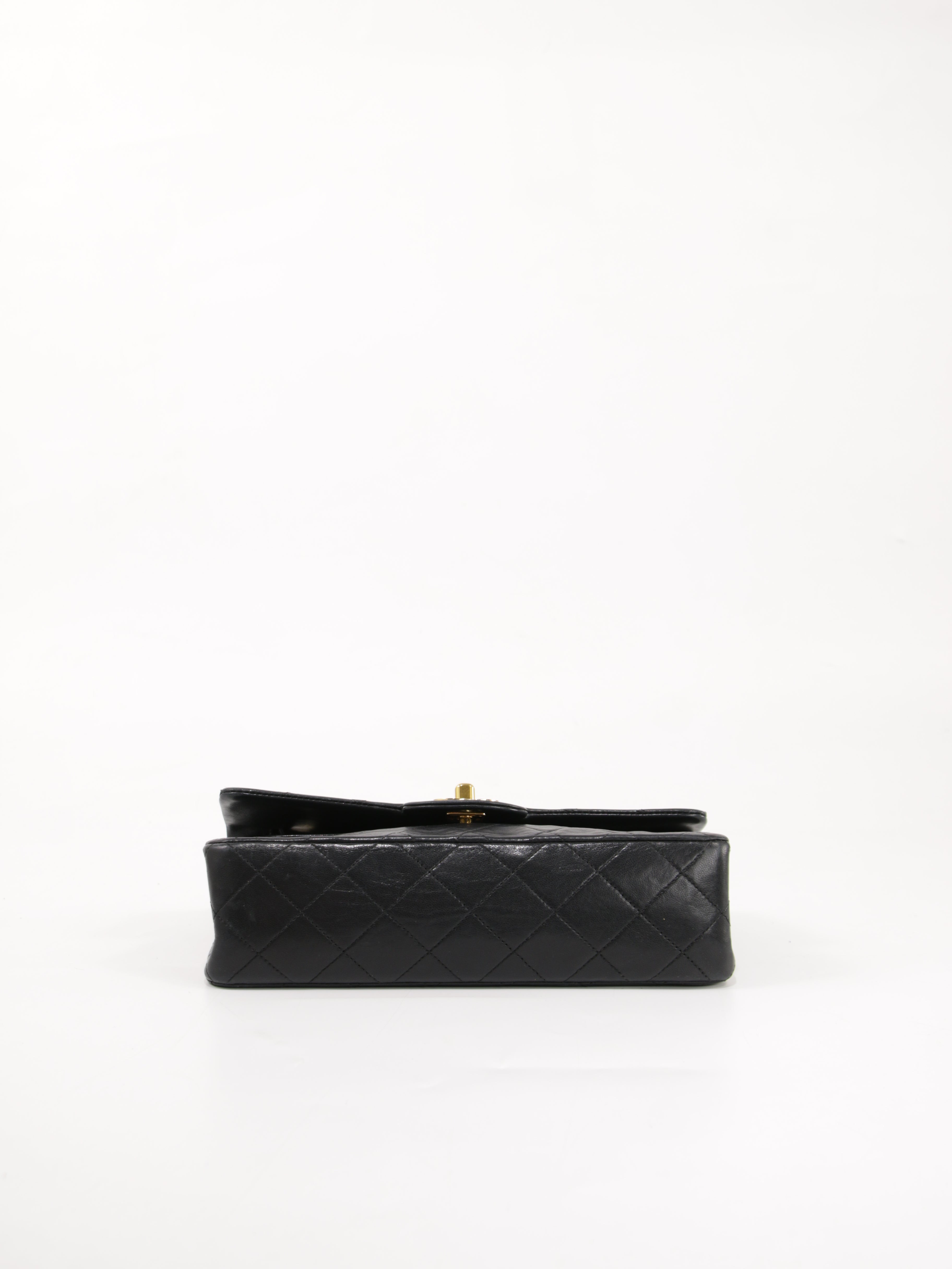 Small Classic Flap