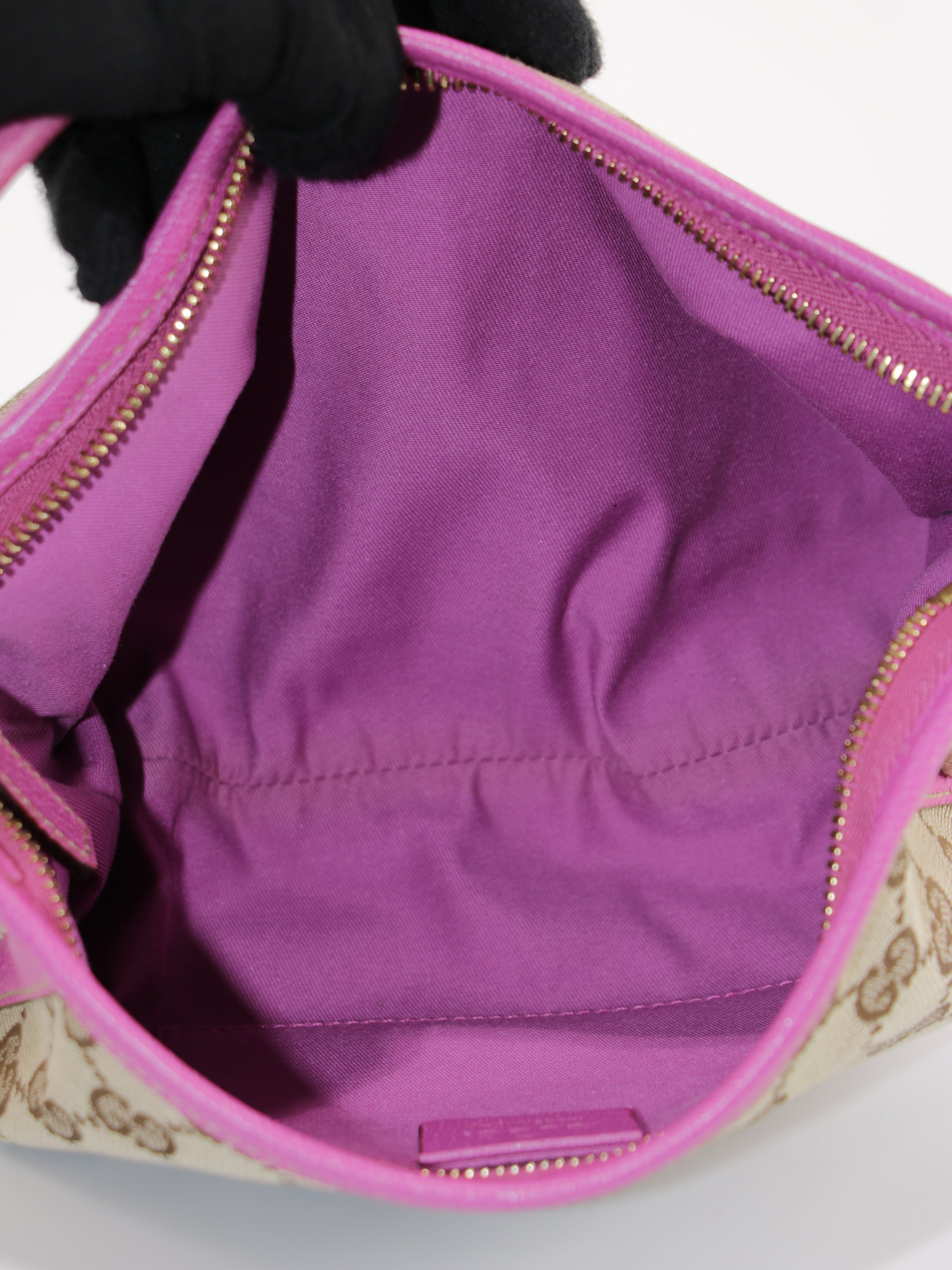 Abbey D-Ring Pochette