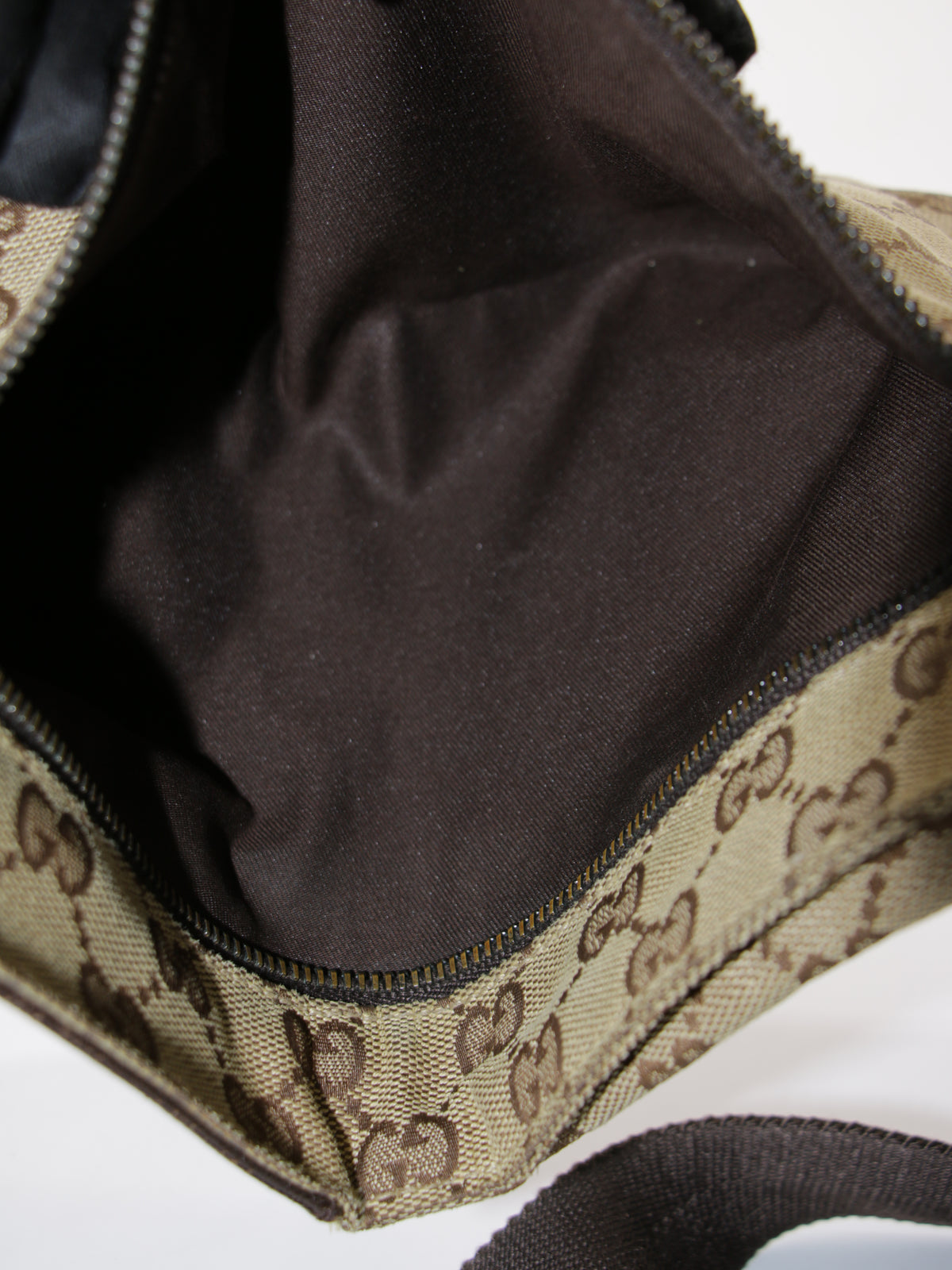 Gucci Shelly