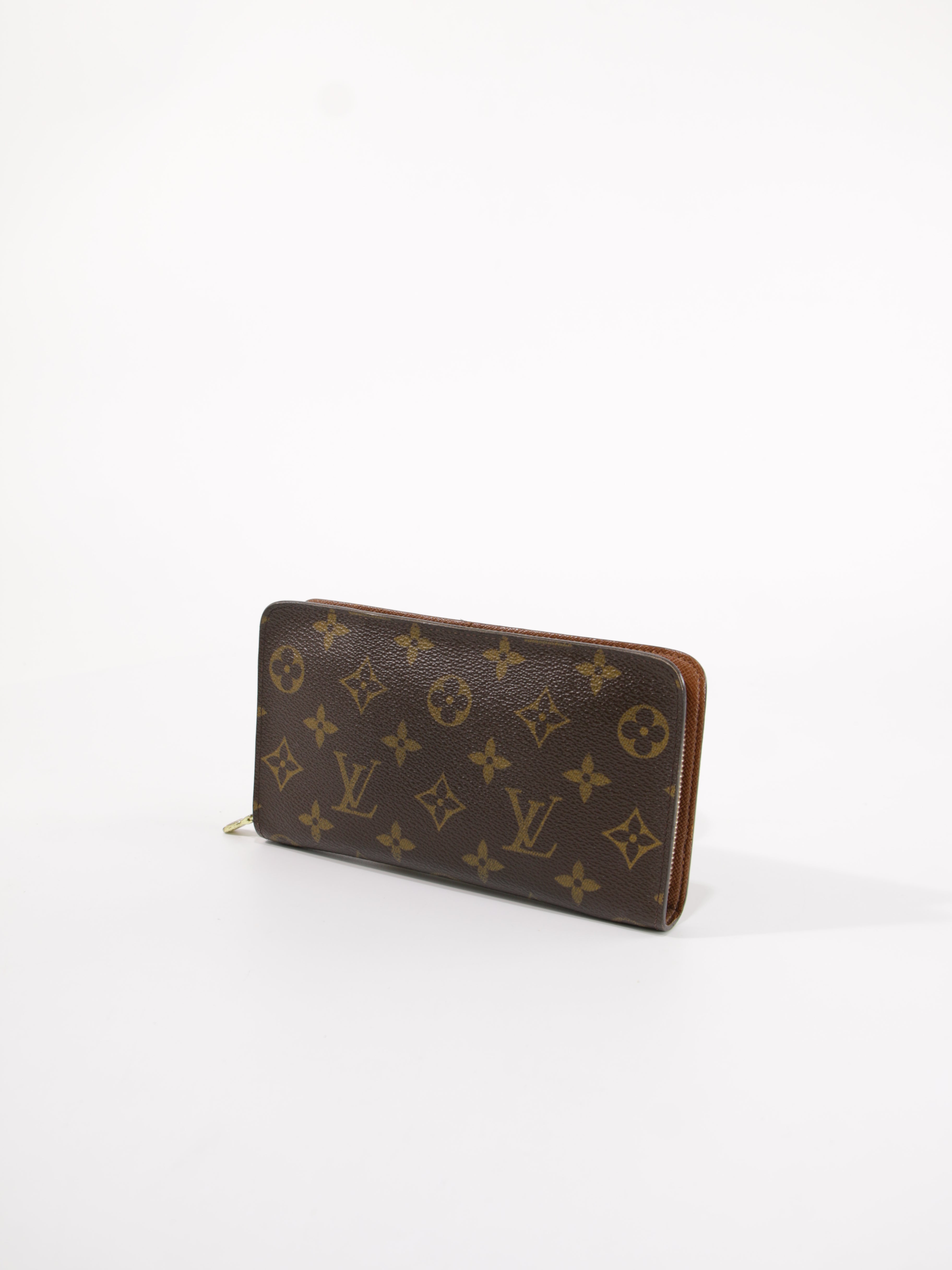 Long Zippy Wallet