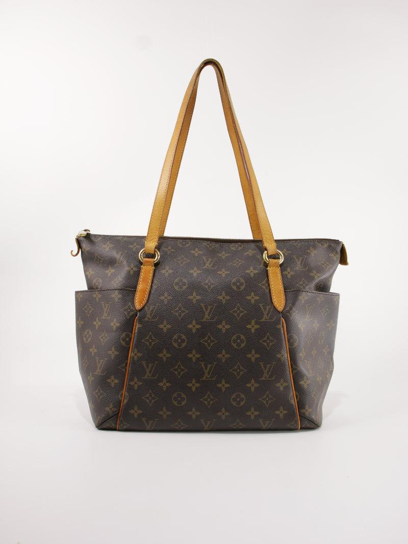 LOUIS VUITTON TOTALLY MM
