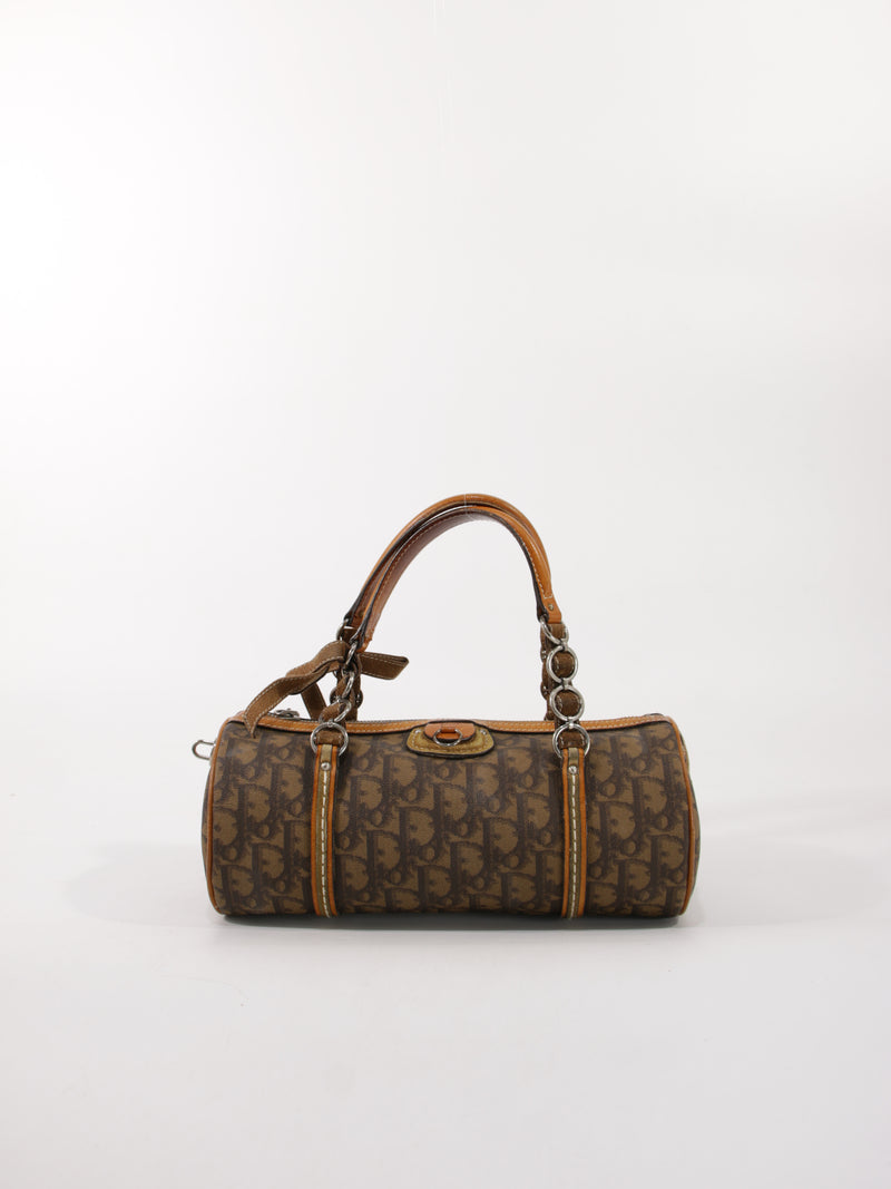 CHRISTIAN DIOR SHOULDER BAGS