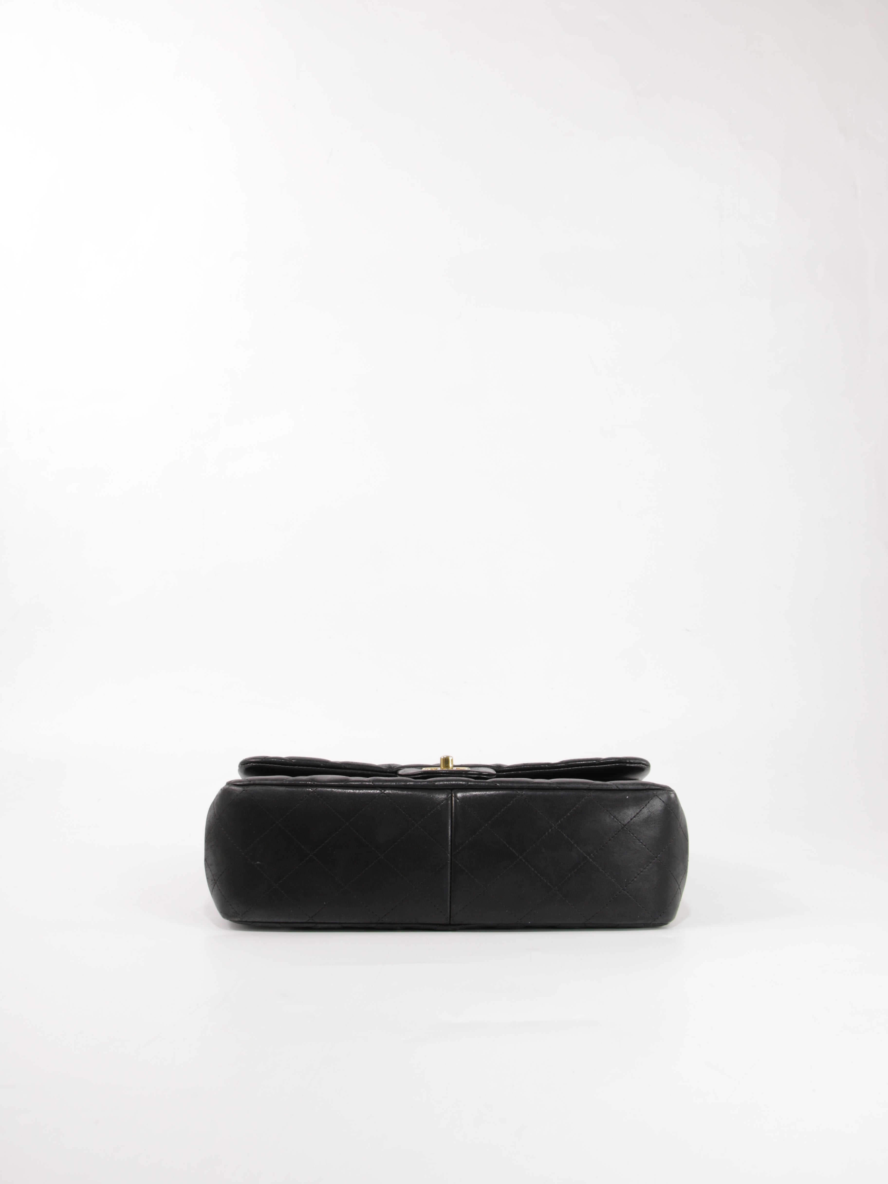 Jumbo Classic Flap