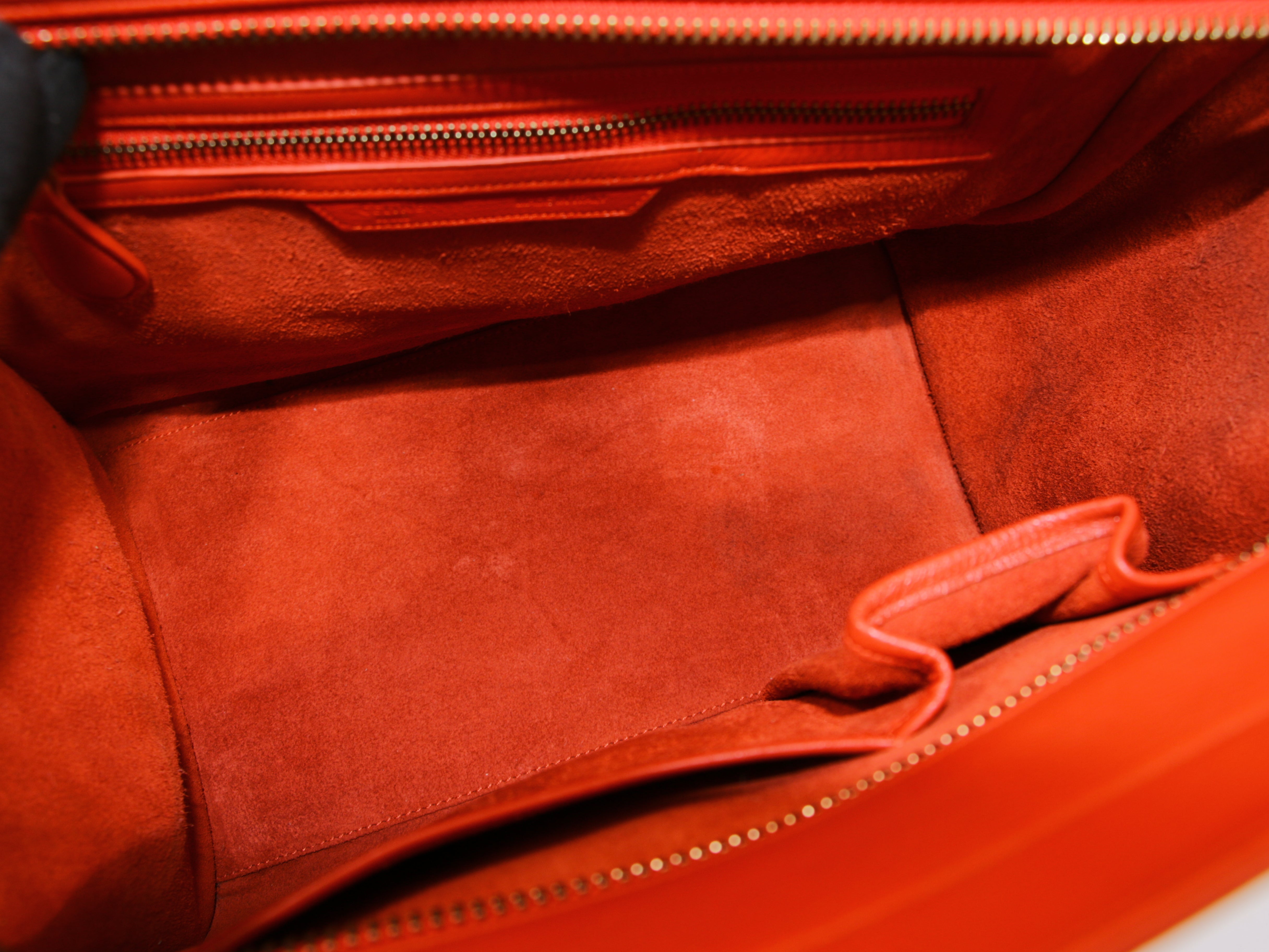 Medium Luggage
