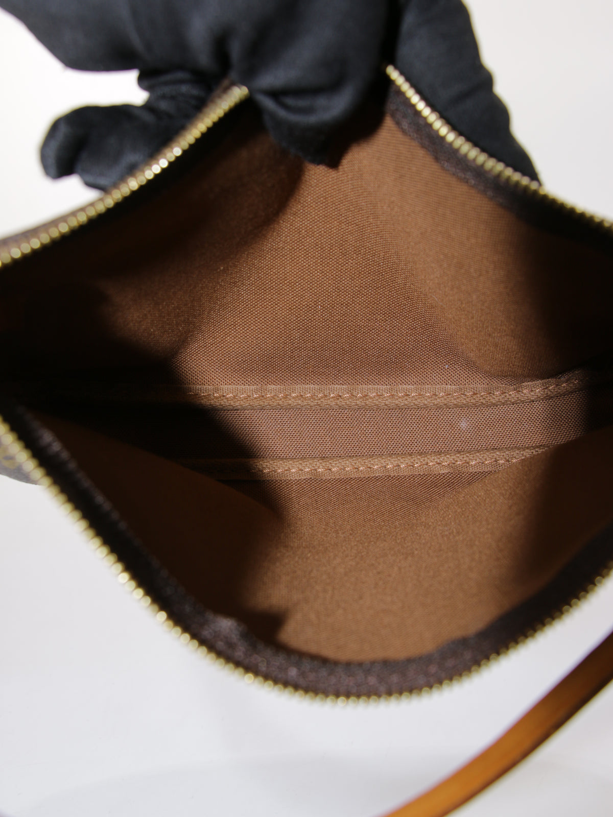 Louis Vuitton Accessories Pochette