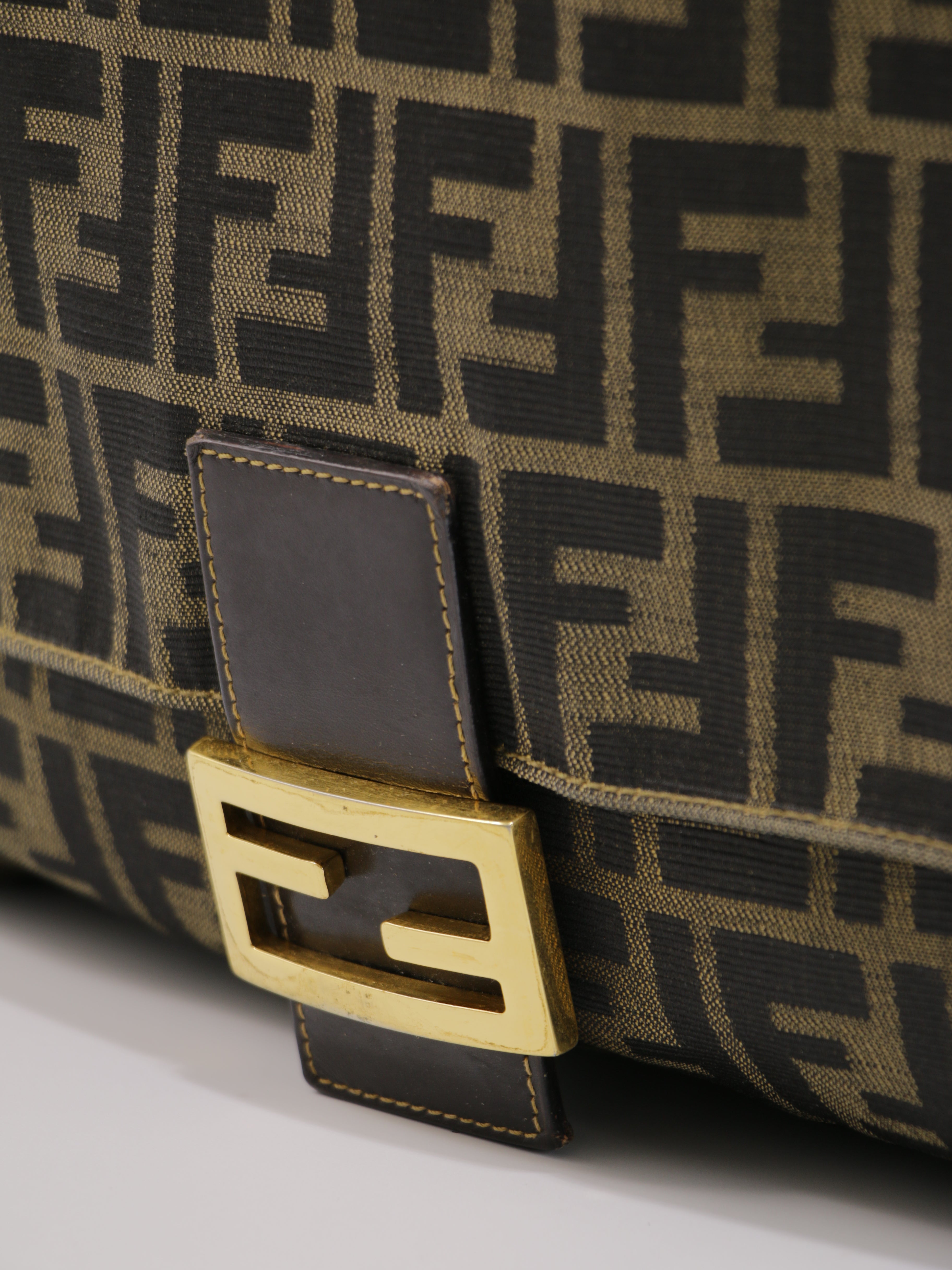 Large Mamma Baguette