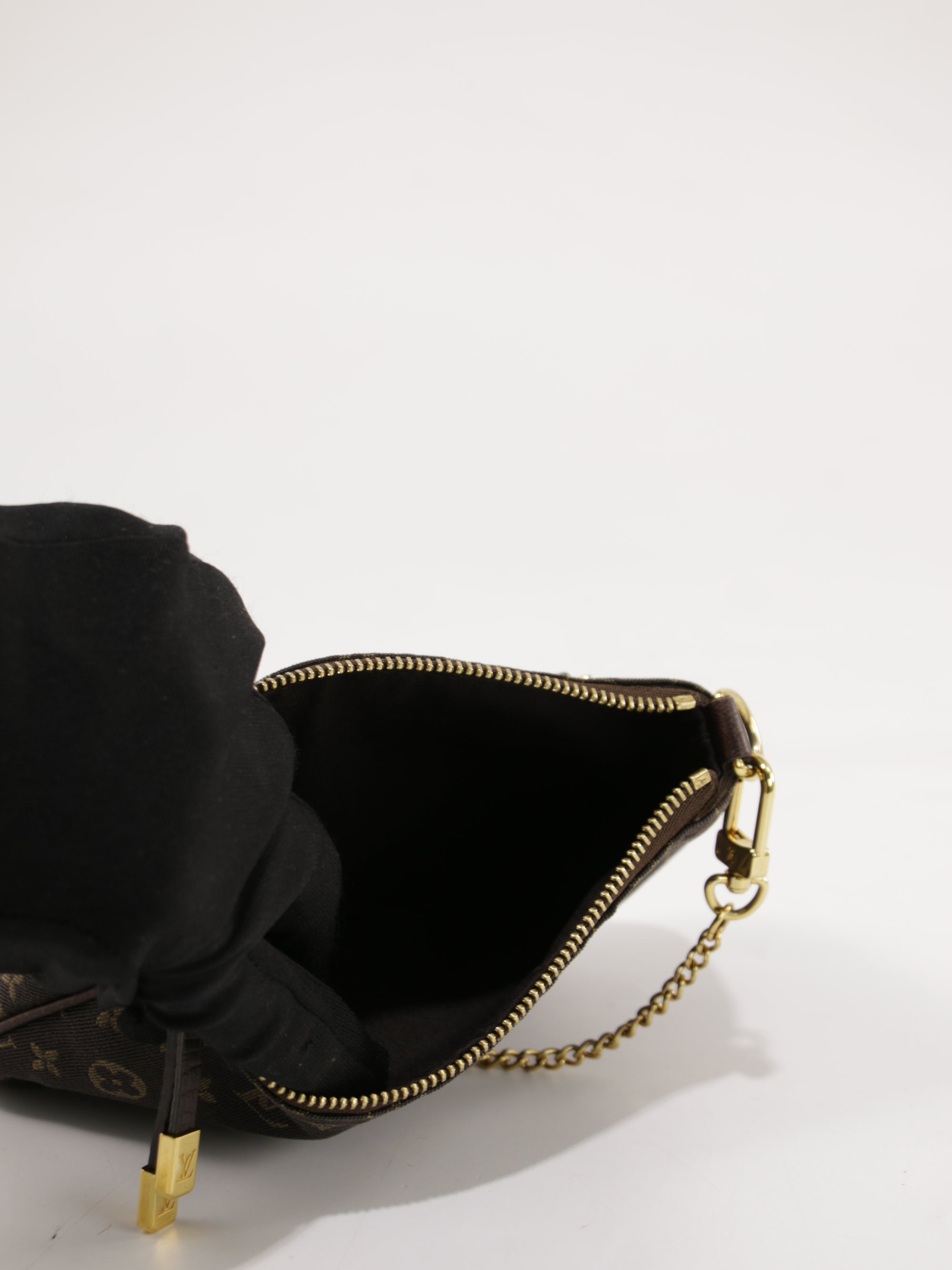 Pouch