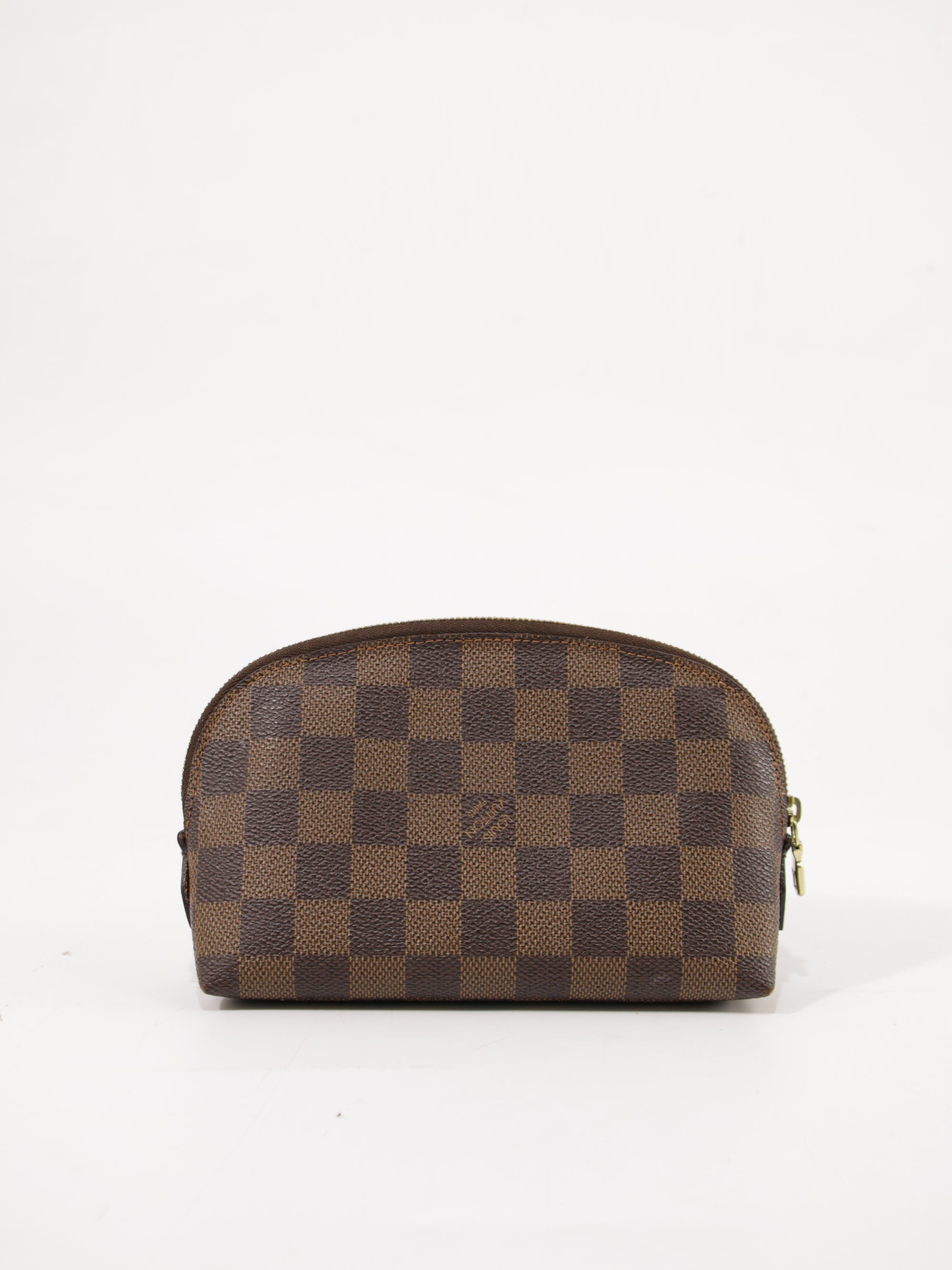 Cosmetic pouch