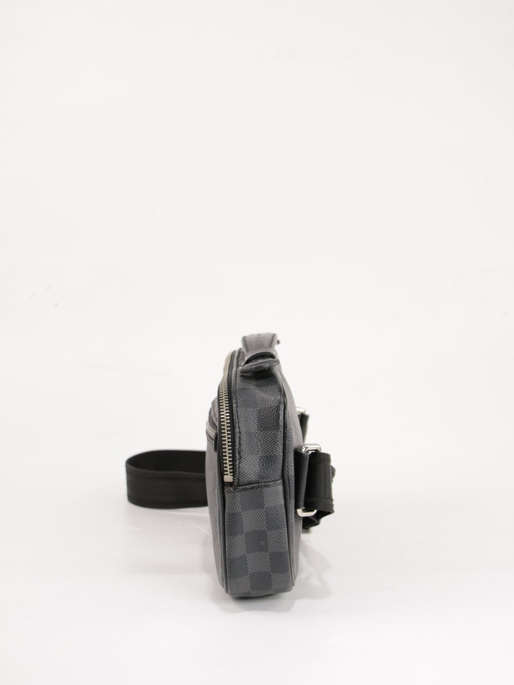 Graphite Ambler