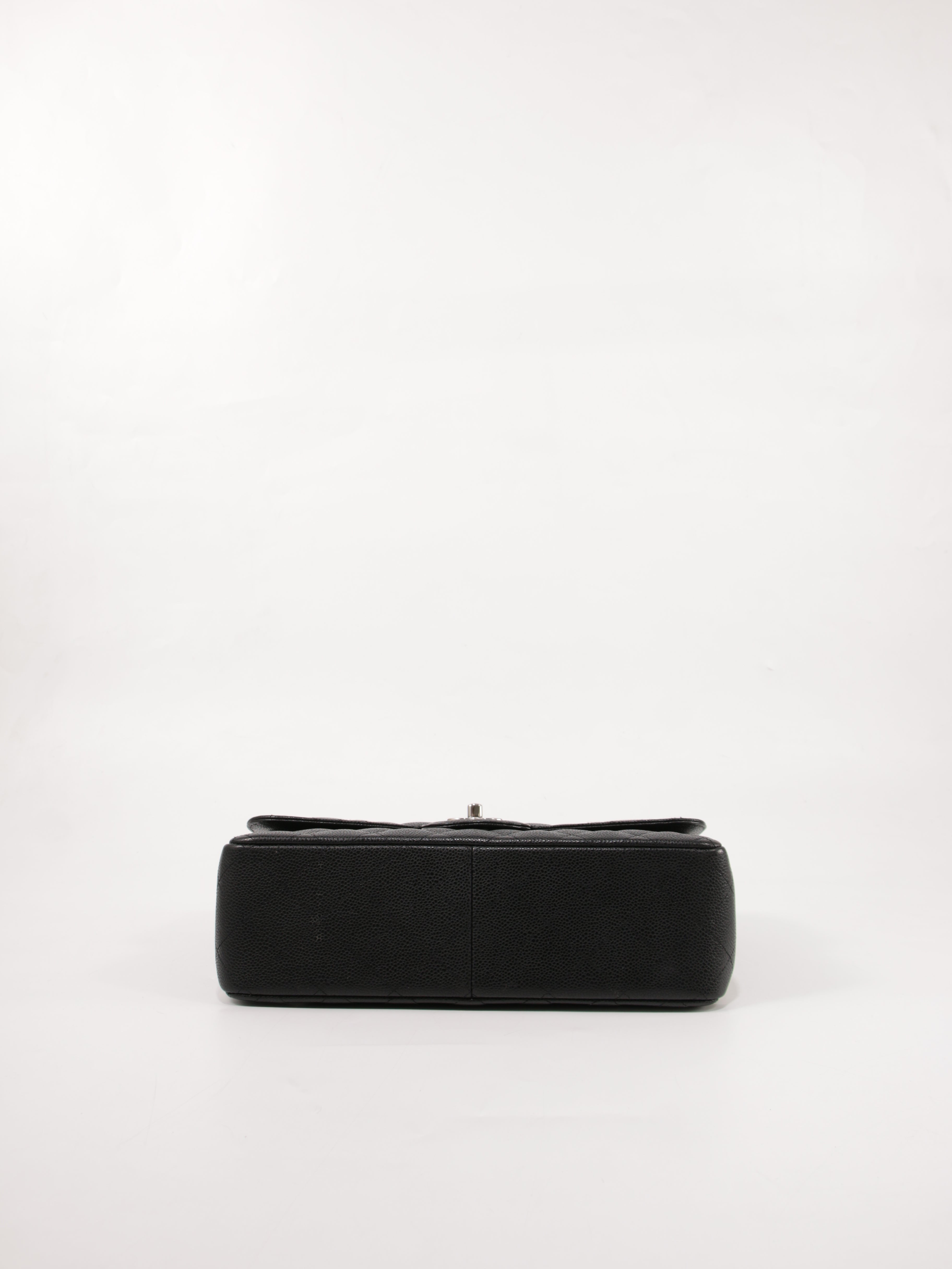 Jumbo Classic Flap