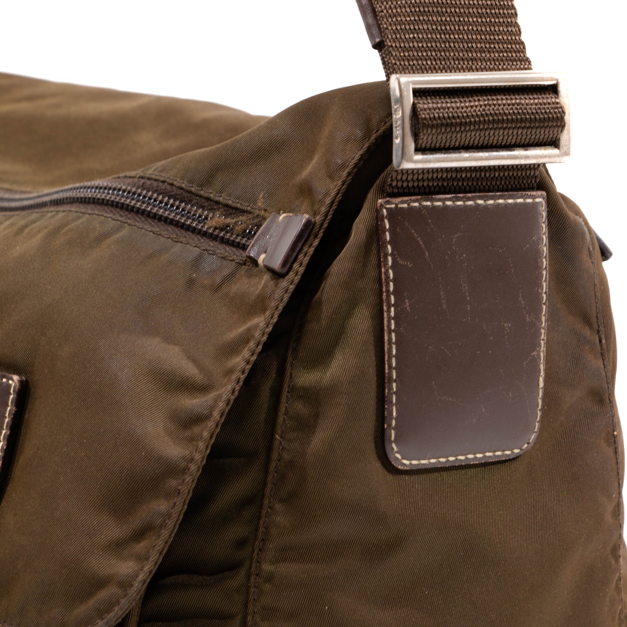 Double Buckle Messenger