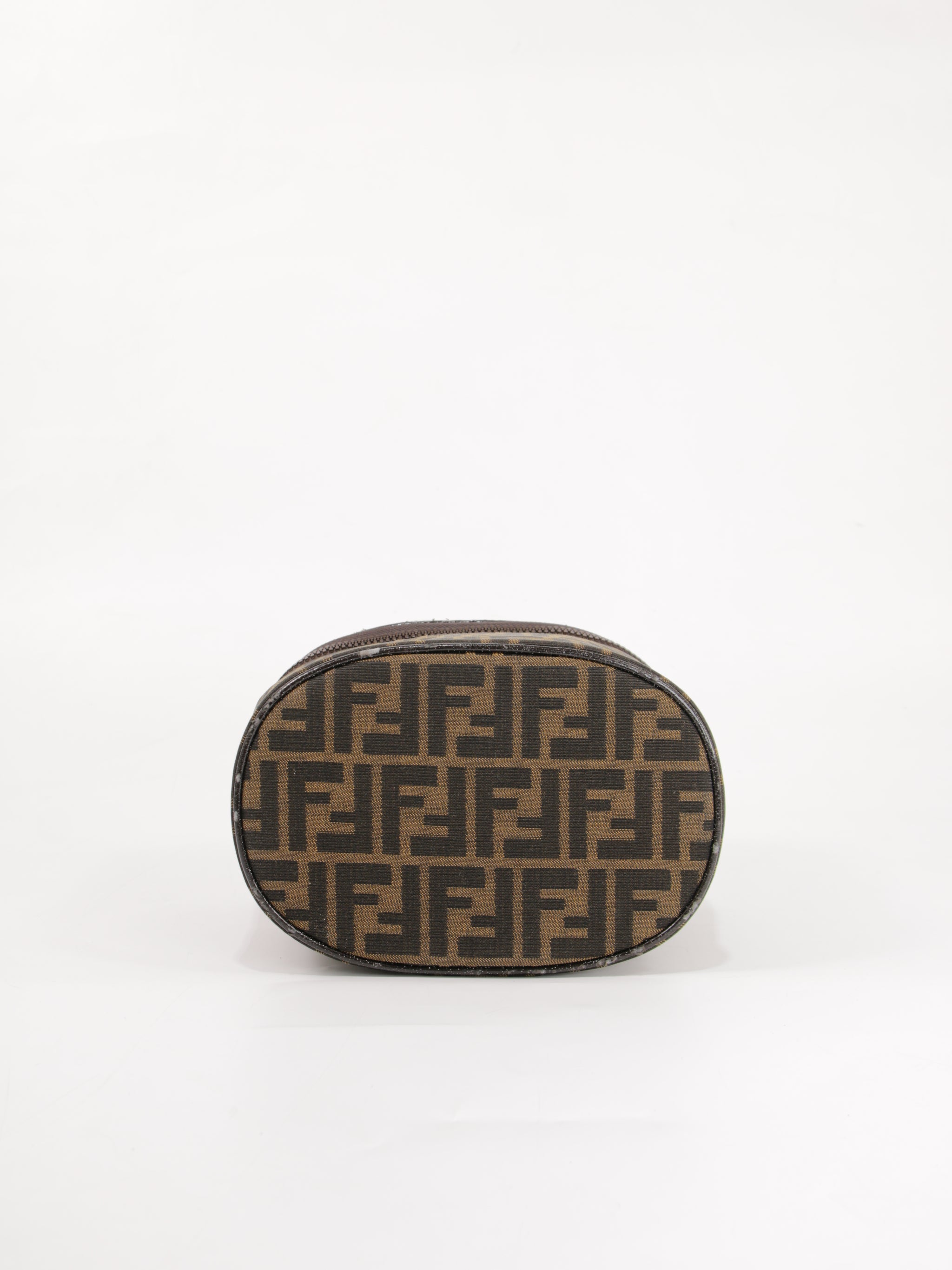 Cosmetic pouch