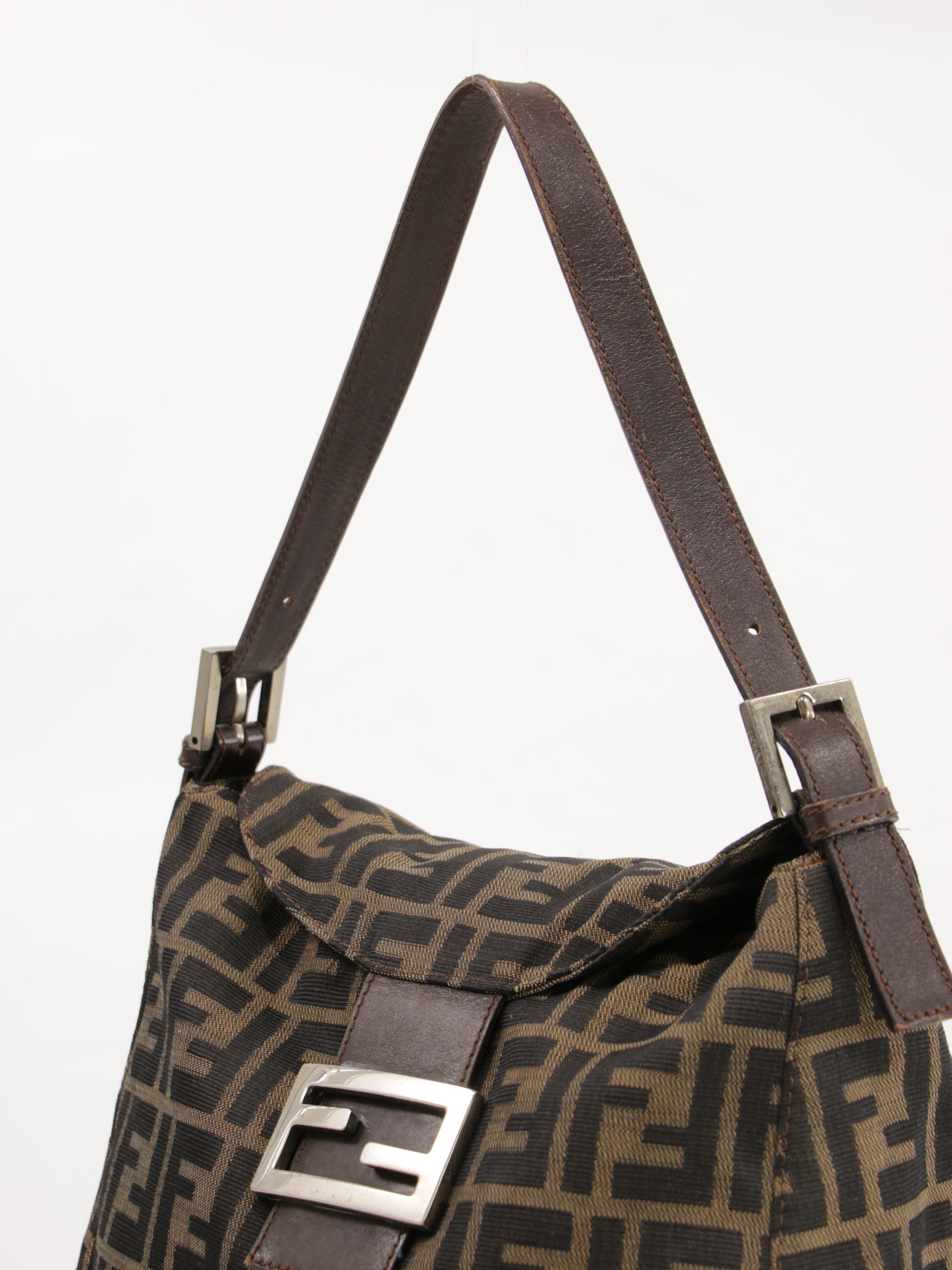 Double Flap Mamma