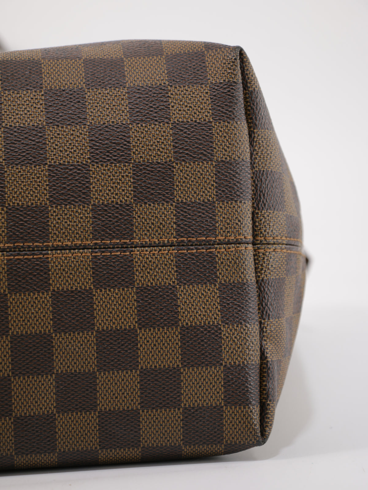 Louis Vuitton Lena MM