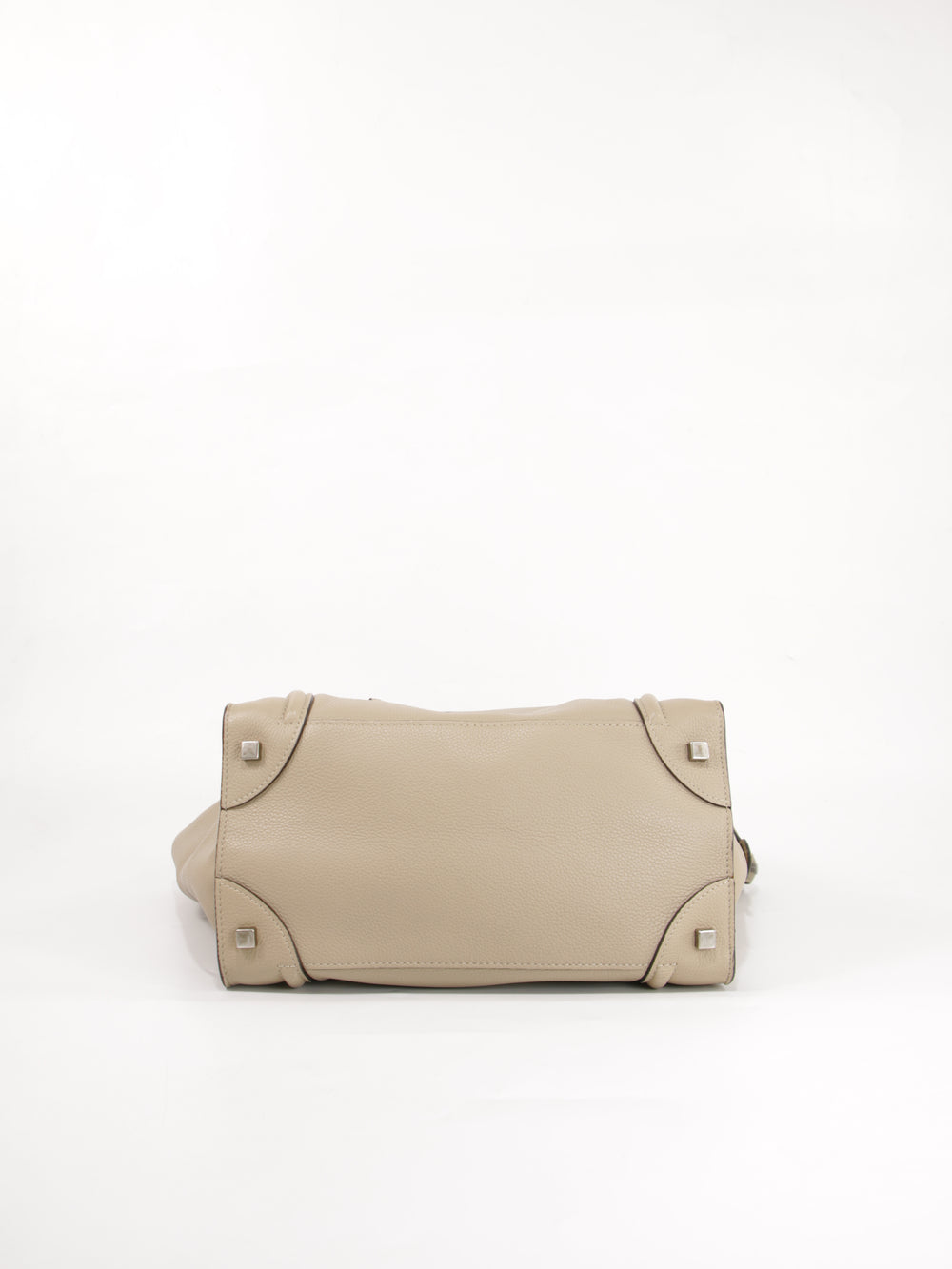 Medium luggage