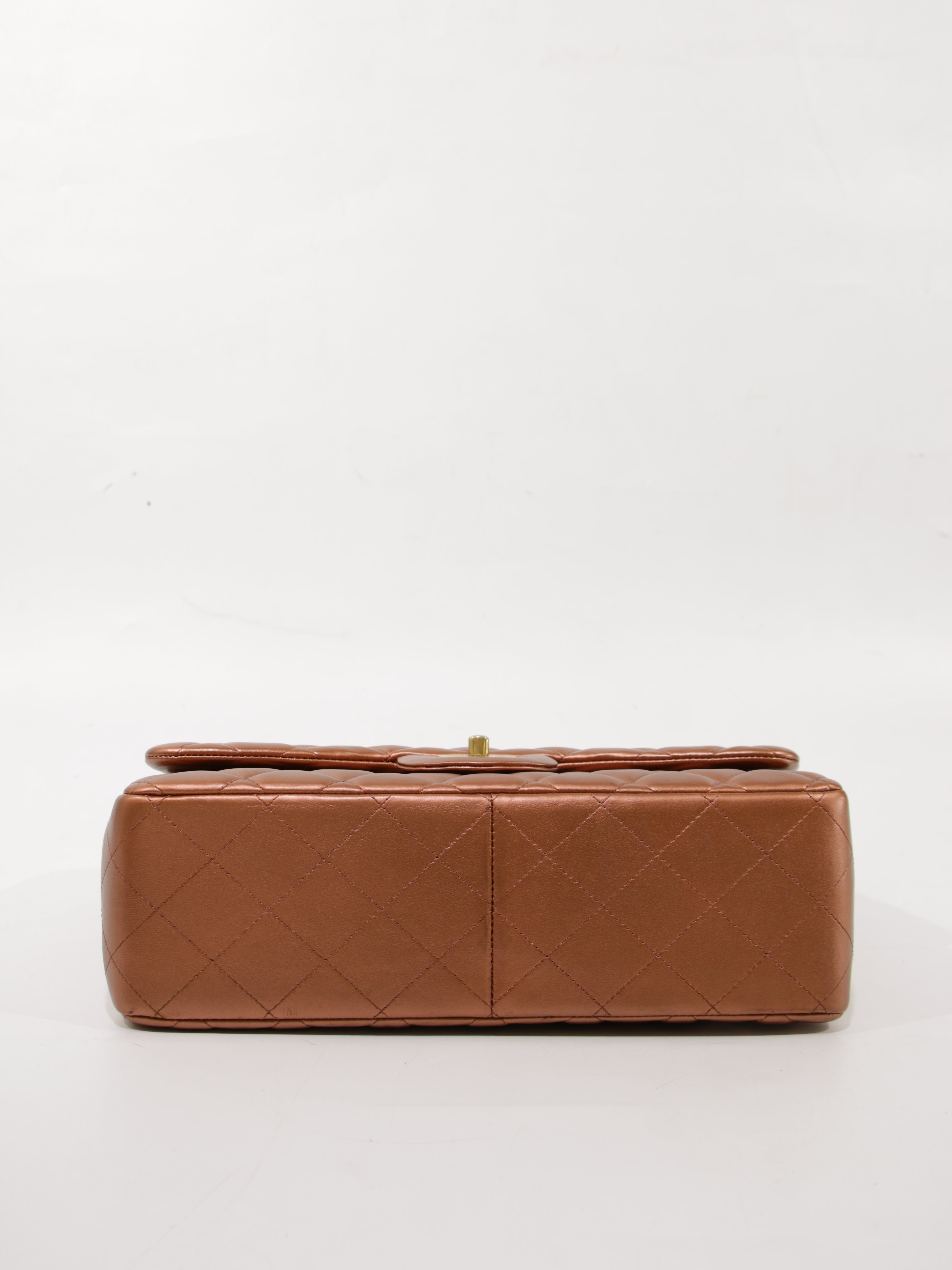 Jumbo Classic Flap