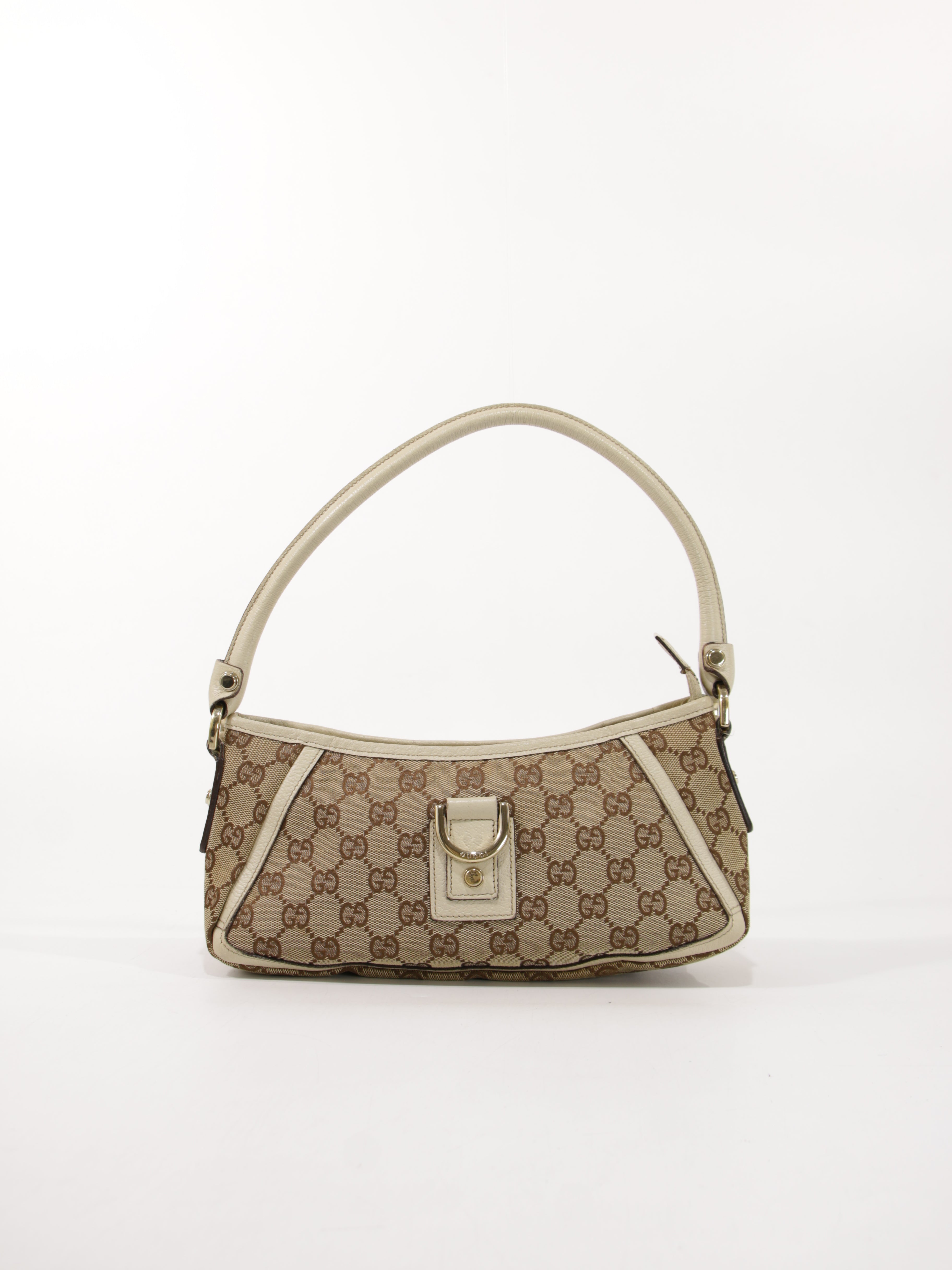 Abbey D-Ring Pochette