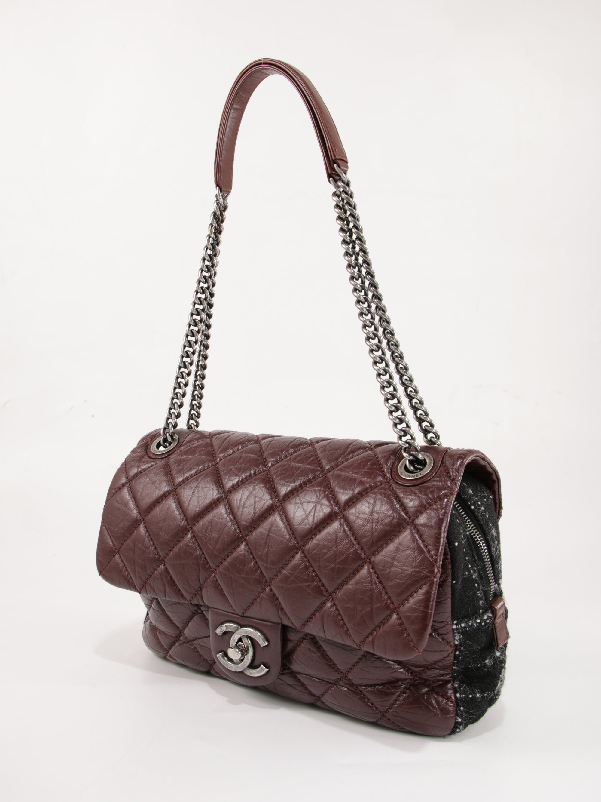 Jumbo Classic Flap