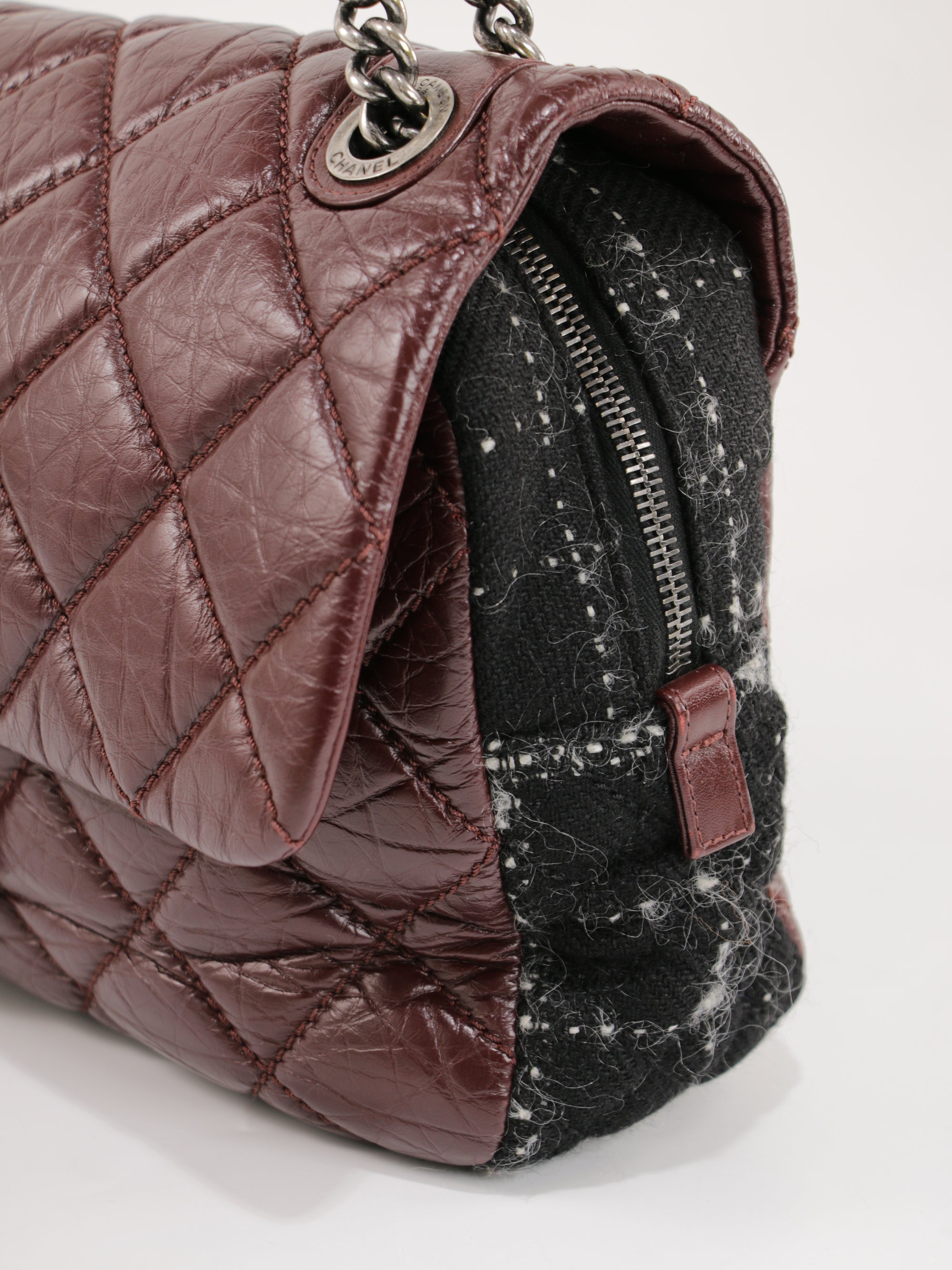 Jumbo Classic Flap