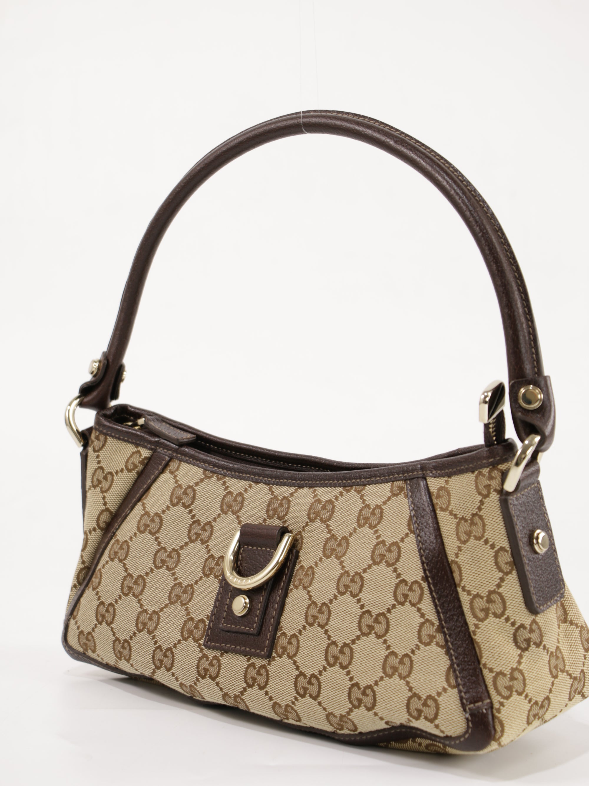 Abbey D-Ring Pochette