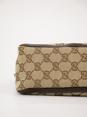 Abbey D-Ring Pochette