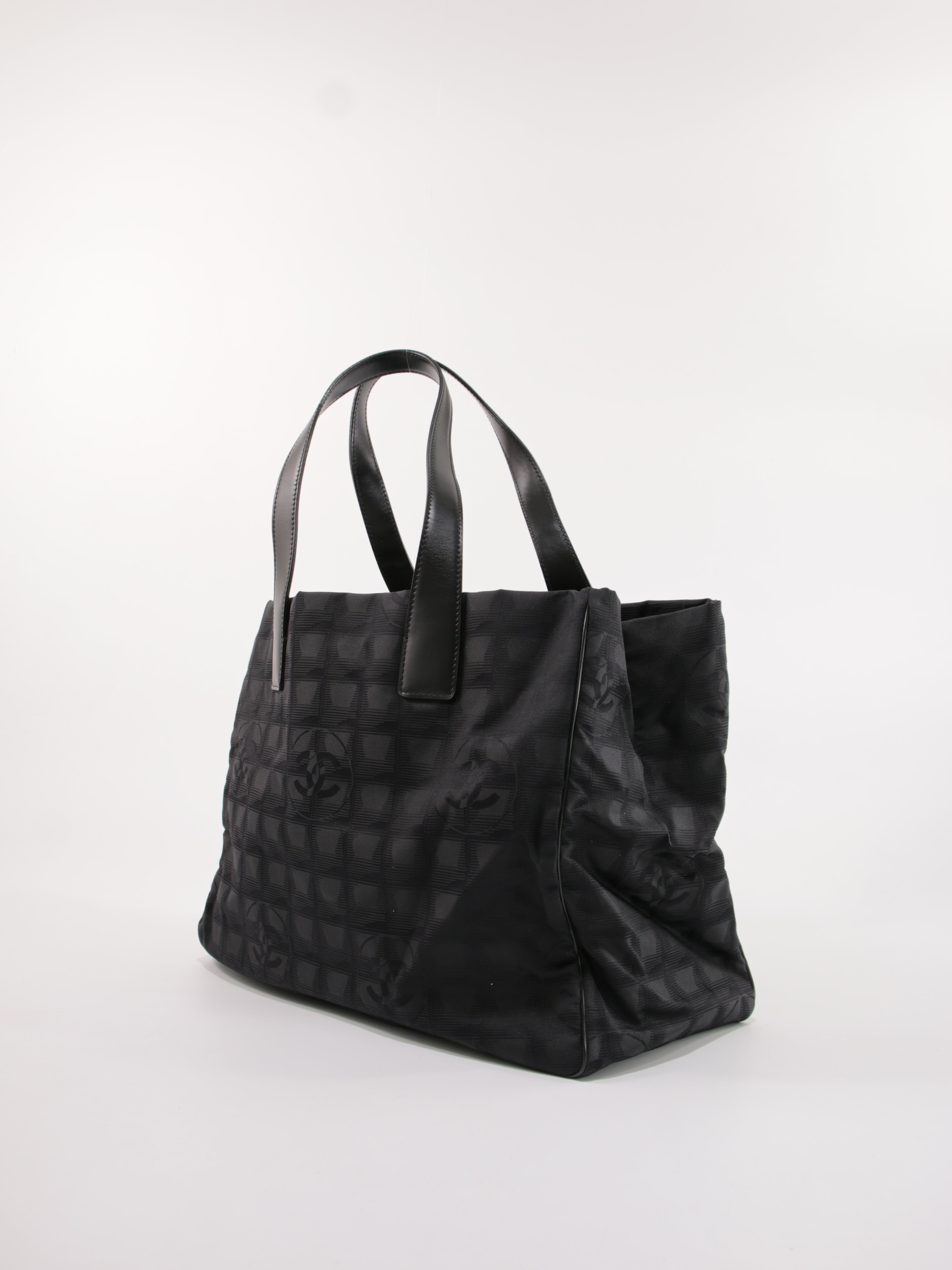 Small New Travel Line Tote