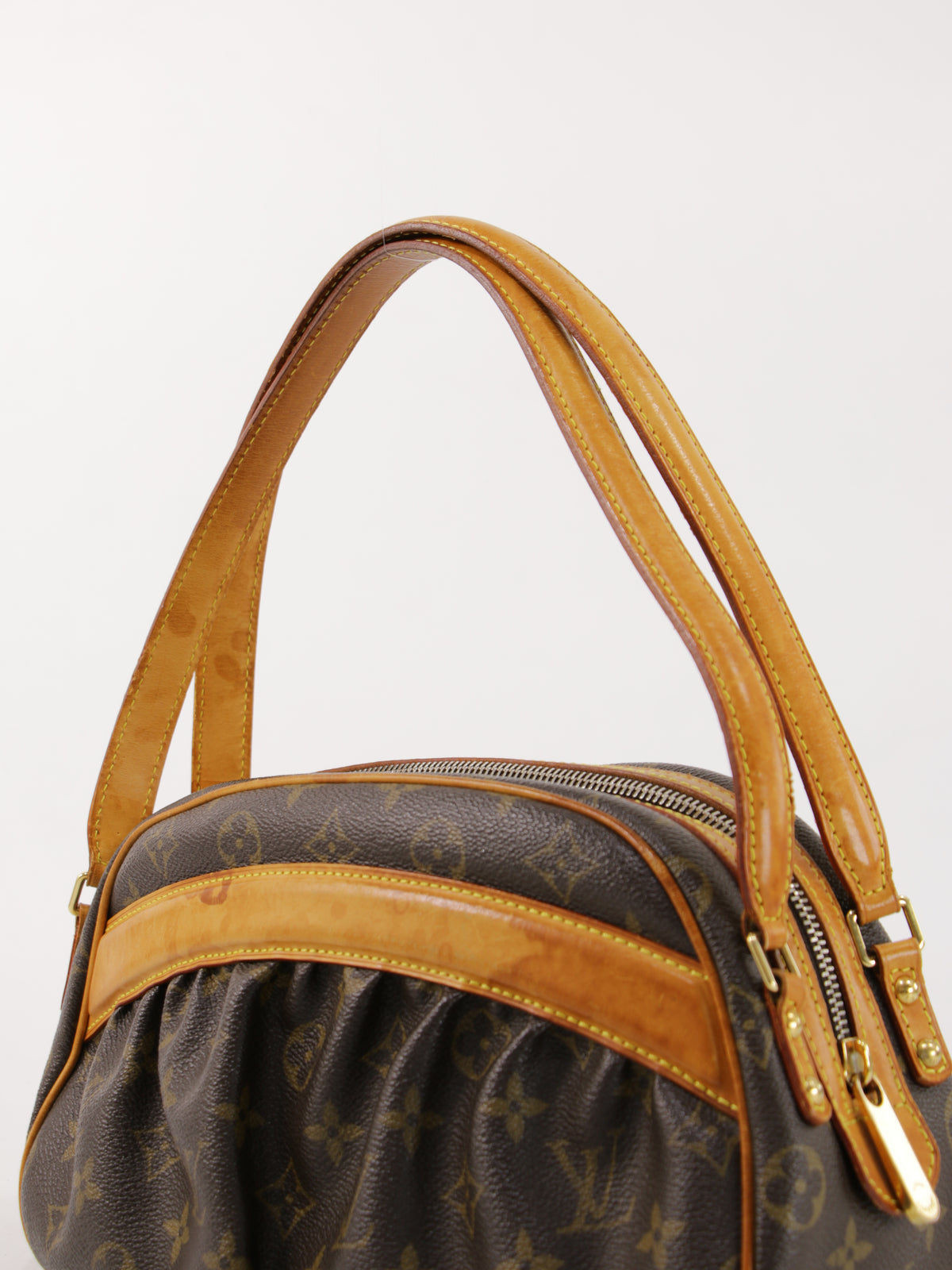 Louis Vuitton Clara PM