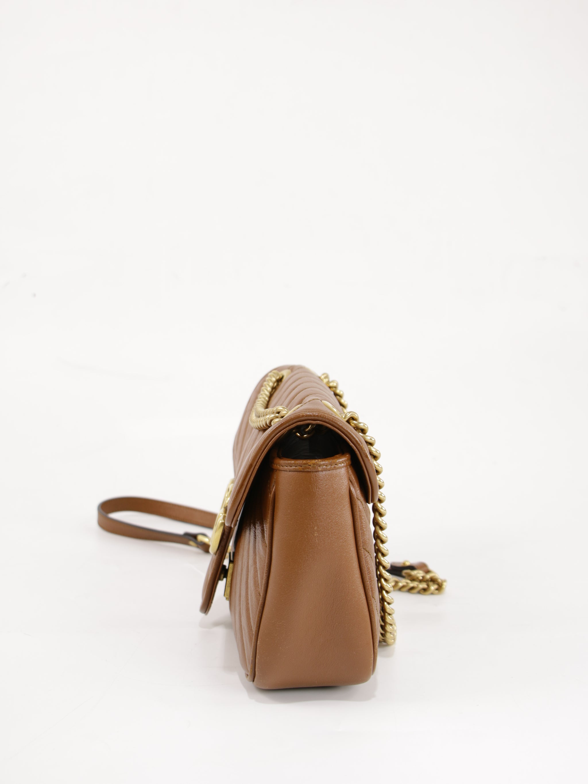 Marmont Medium